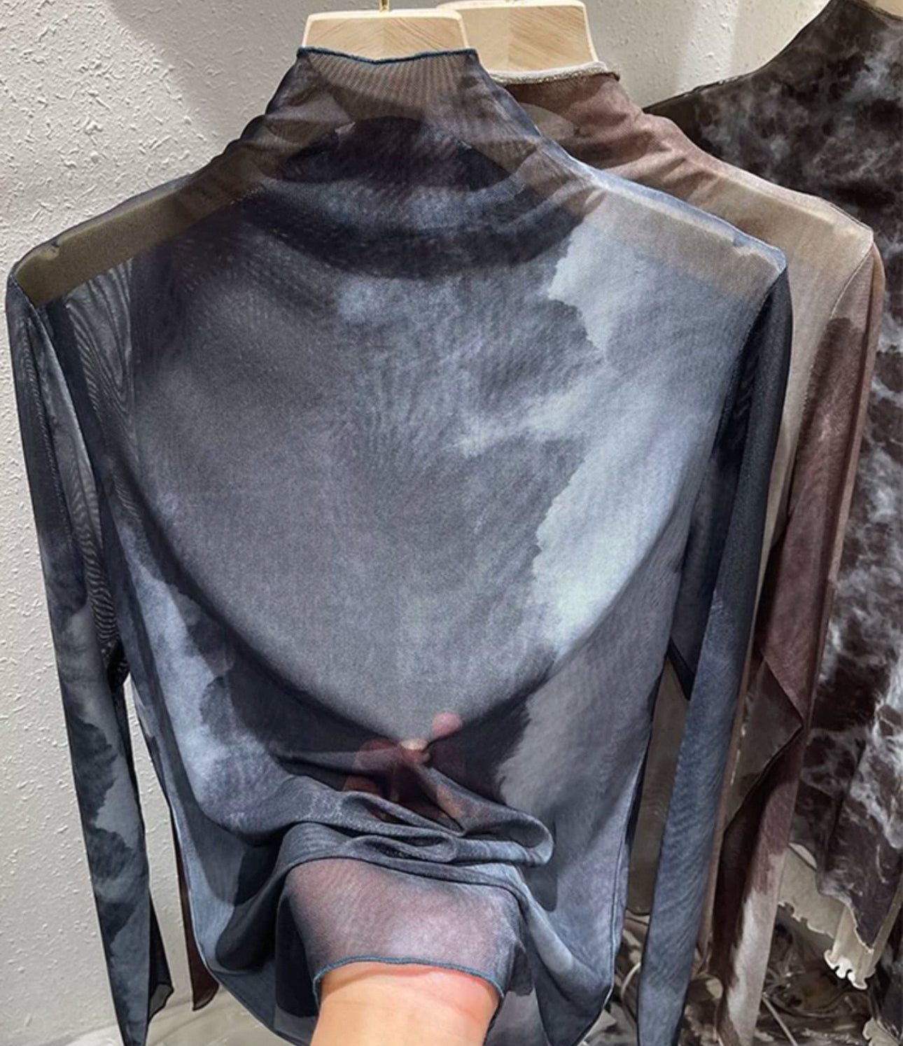 see-through design tops A91