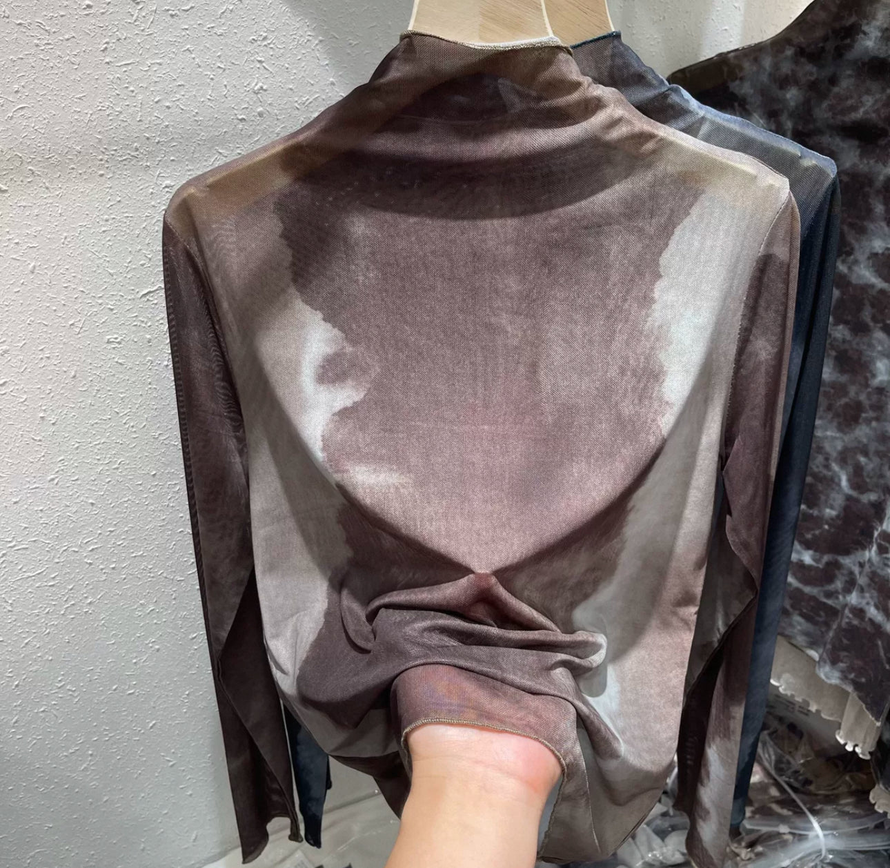 see-through design tops A91