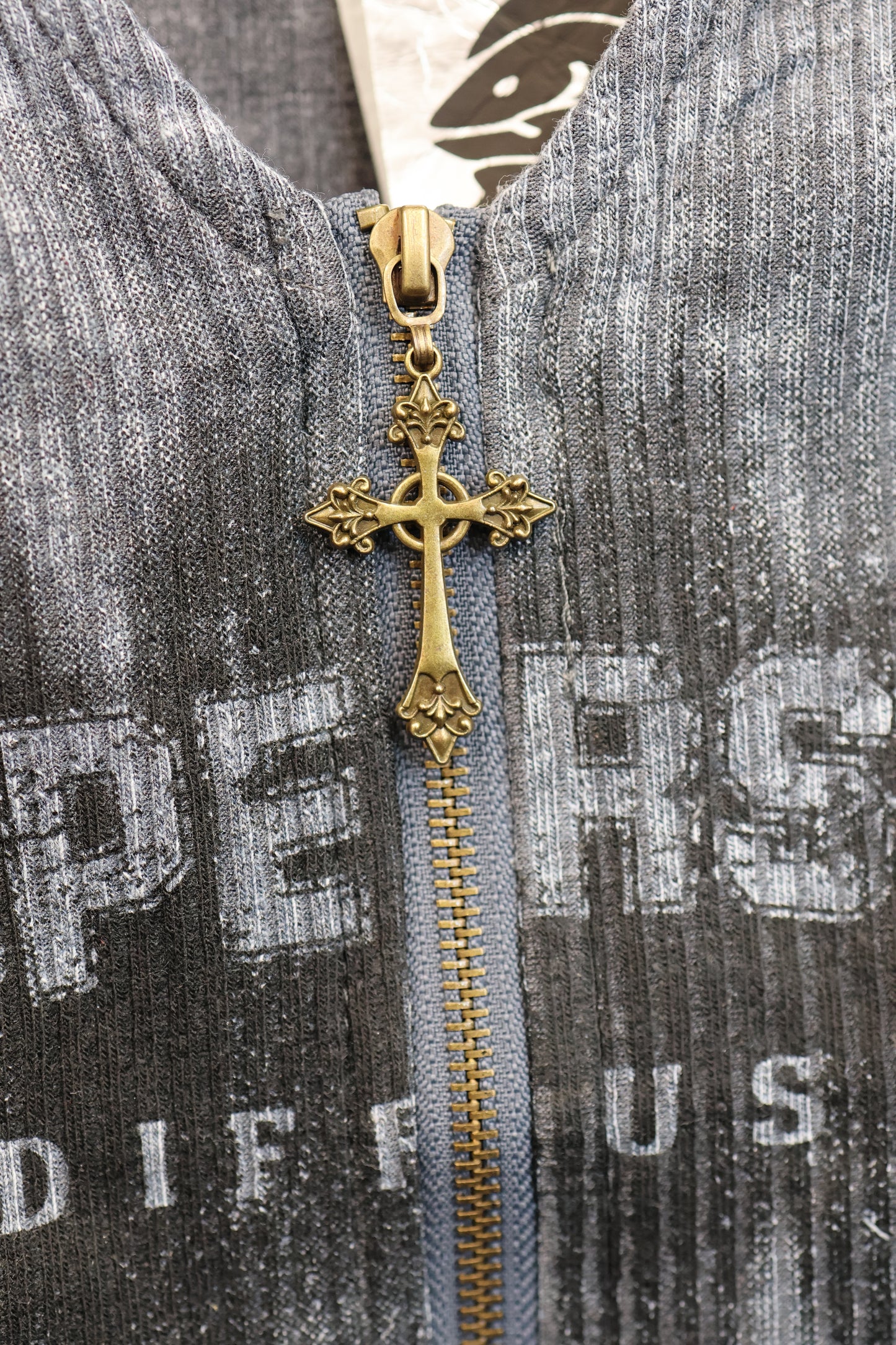 Grunge Print Shirt A286