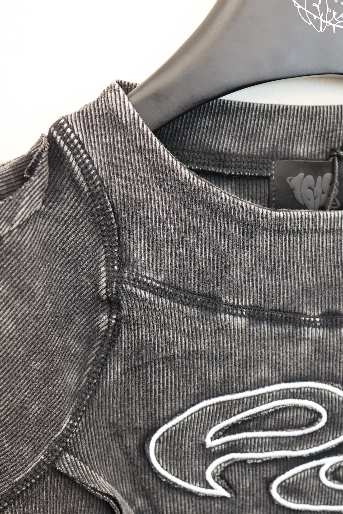 Acid Wash Edge L/S A284