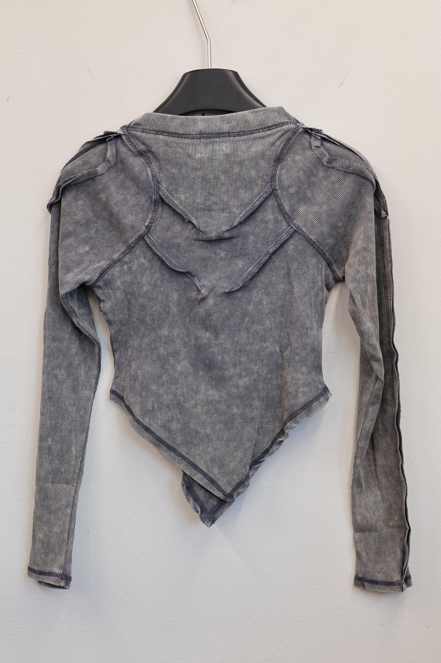 Acid Wash Edge L/S A284