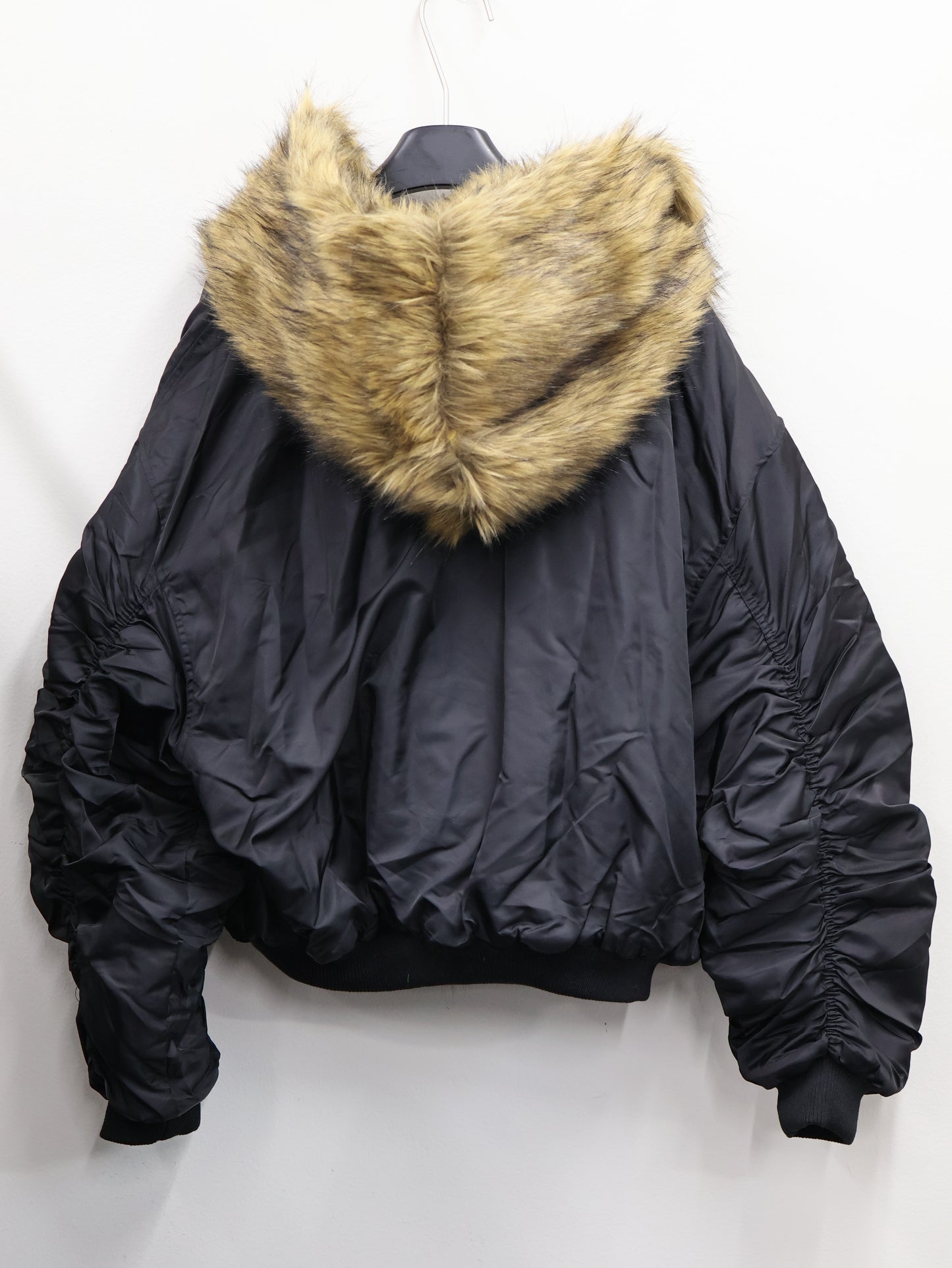 25-918 Wolf Core Jacket A426