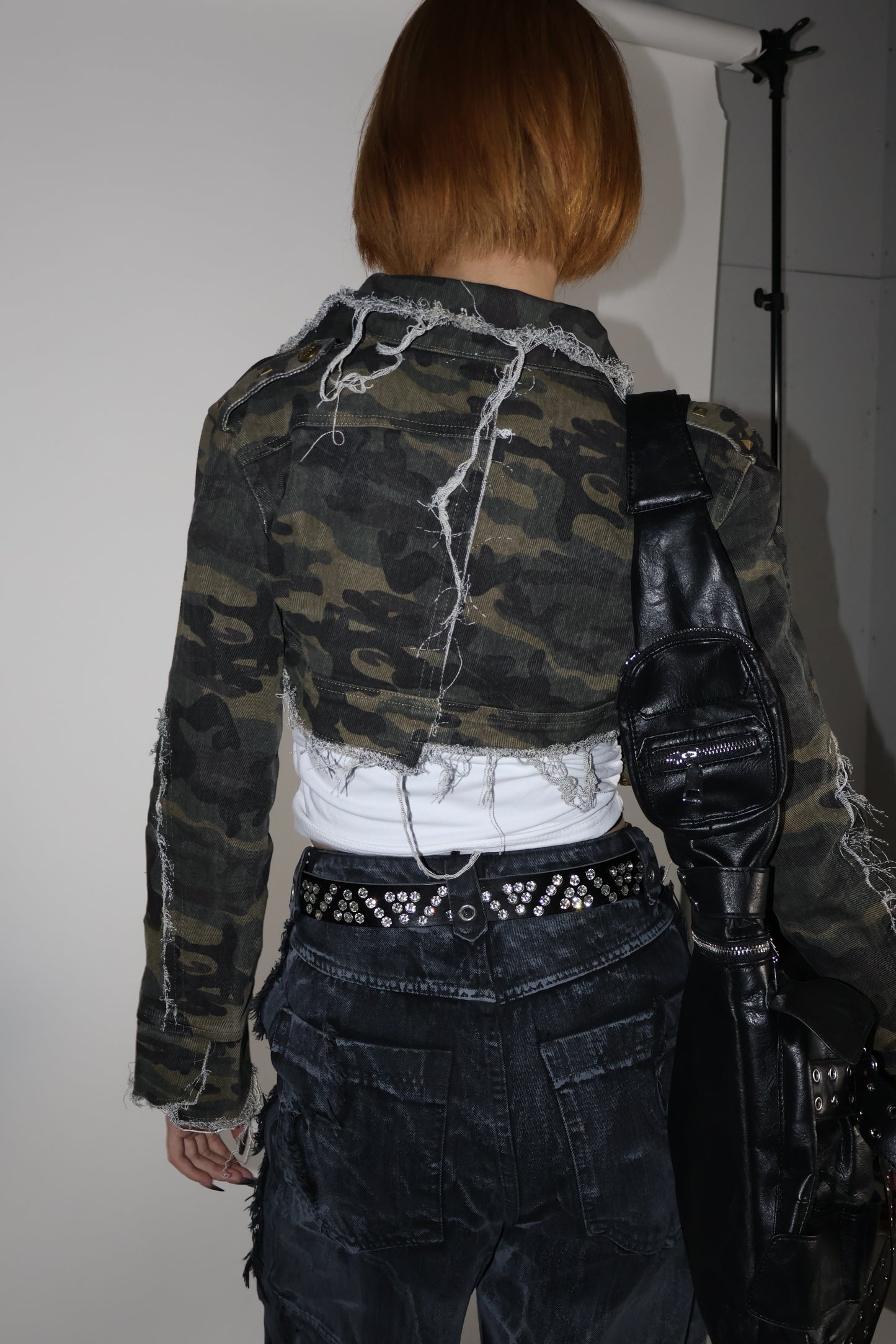 25-931 Camo Cut Jacket  A347