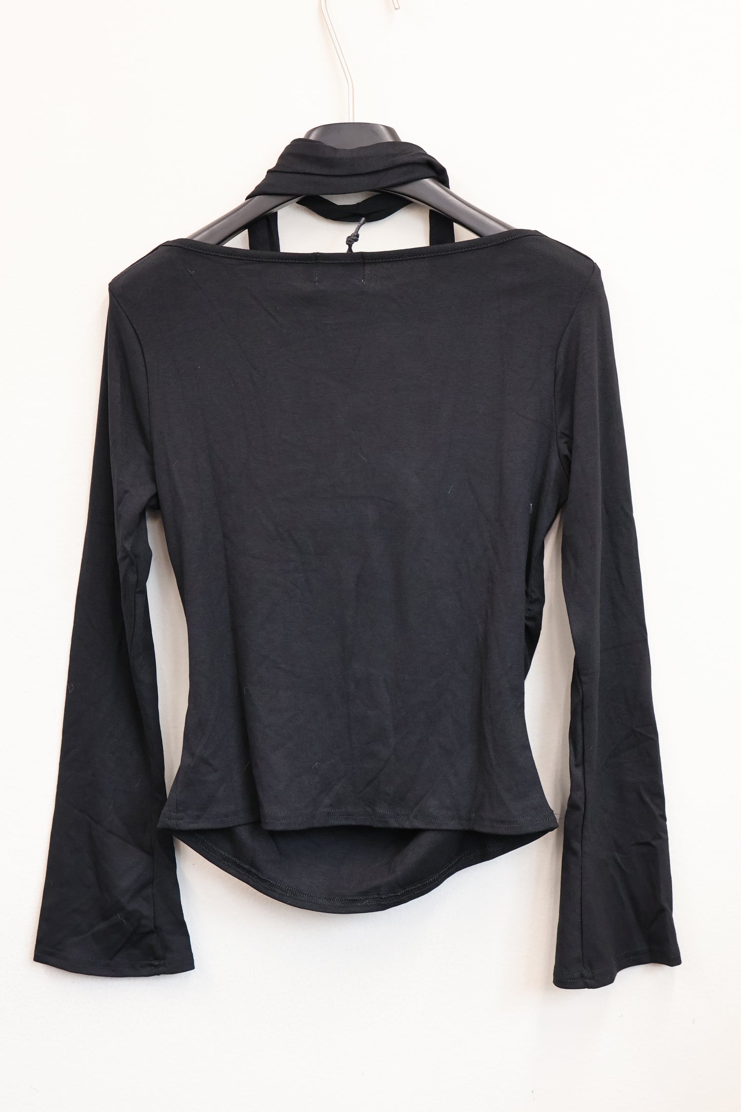 Logo Ribbon off-shoulder Top A299