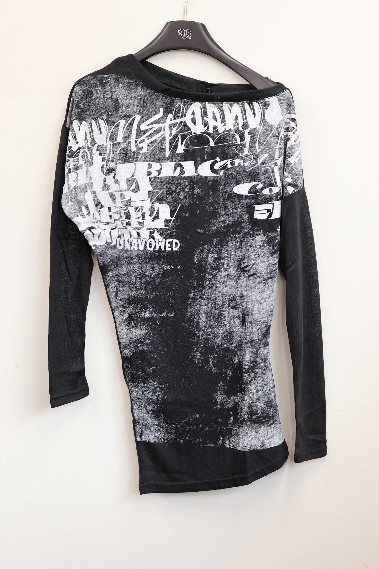 Static Graphic Tee A297