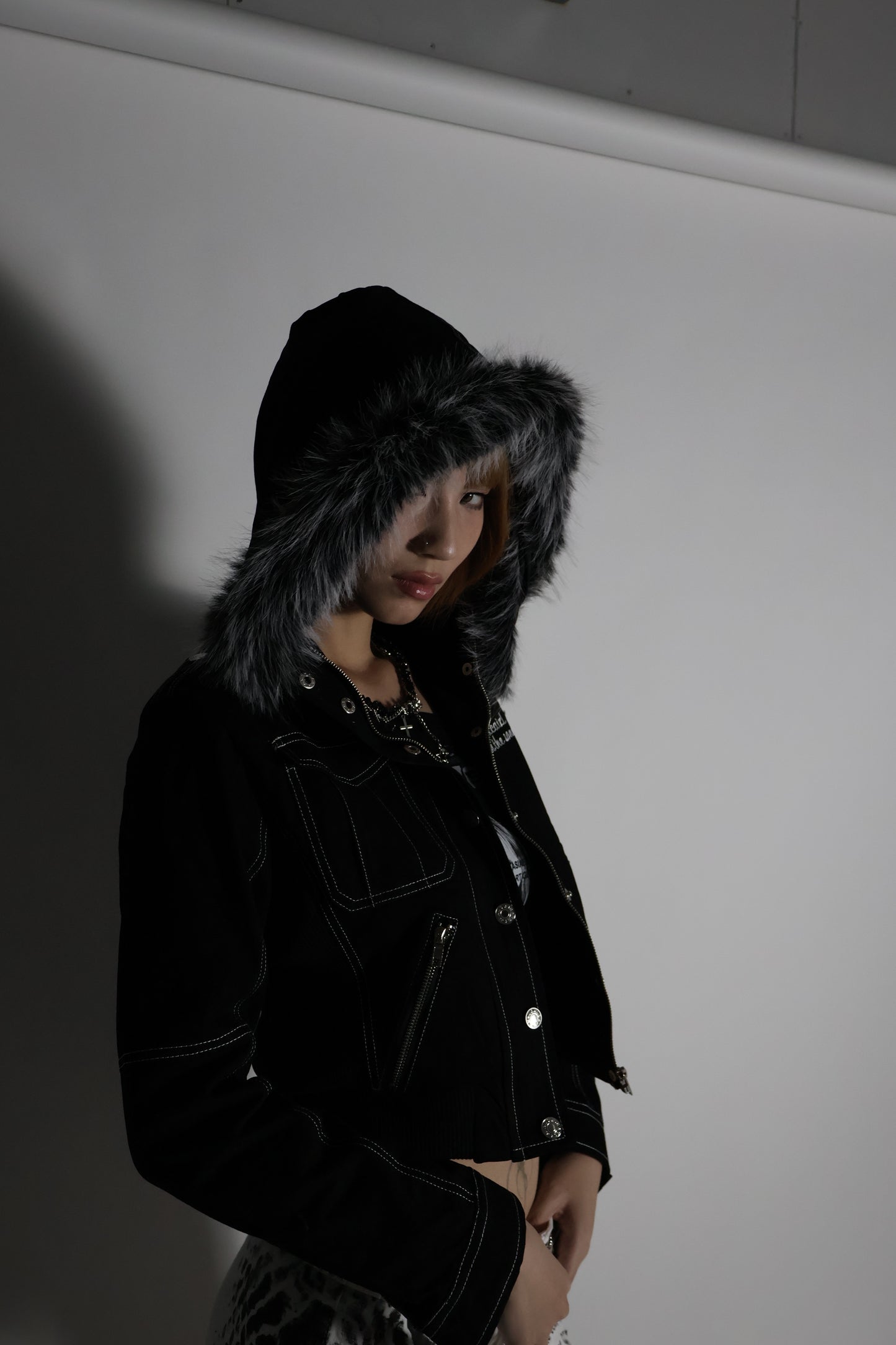 25-943 Frost Hood  A341