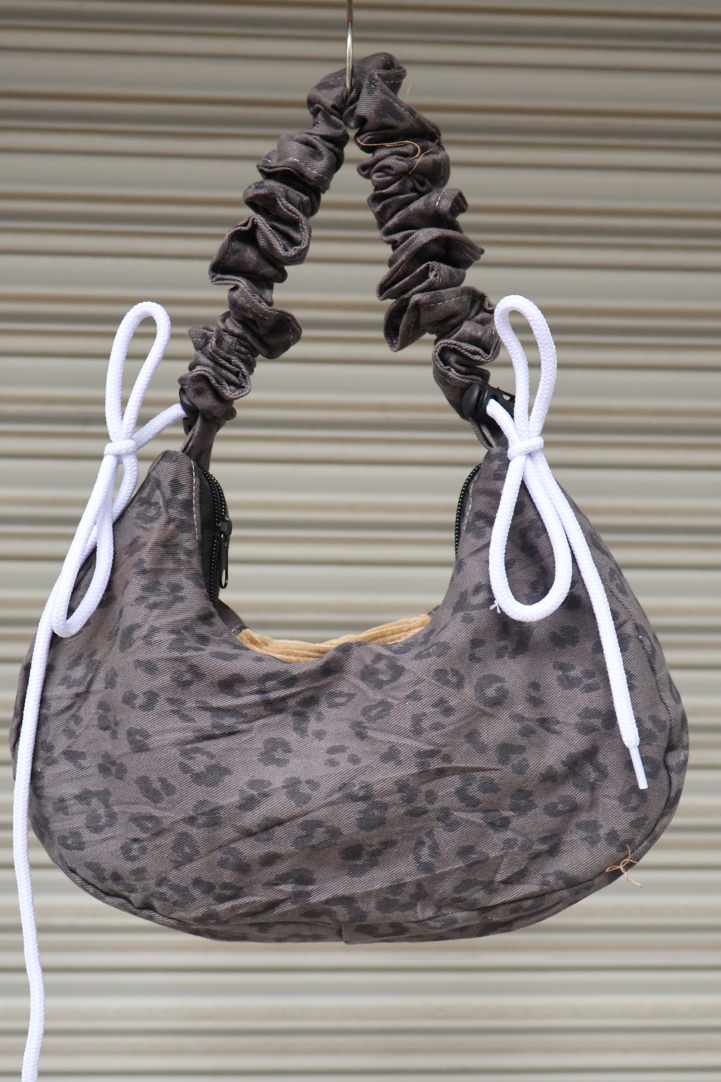 1618 remake leo bag RA855