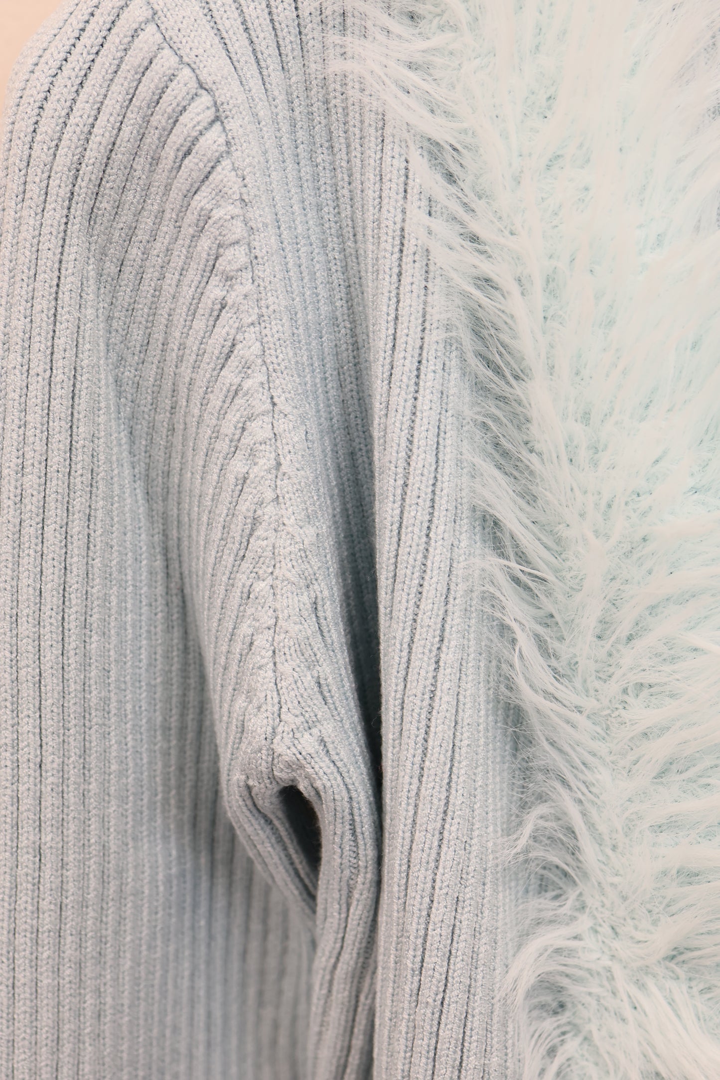 Fur Trim Cardigan A319