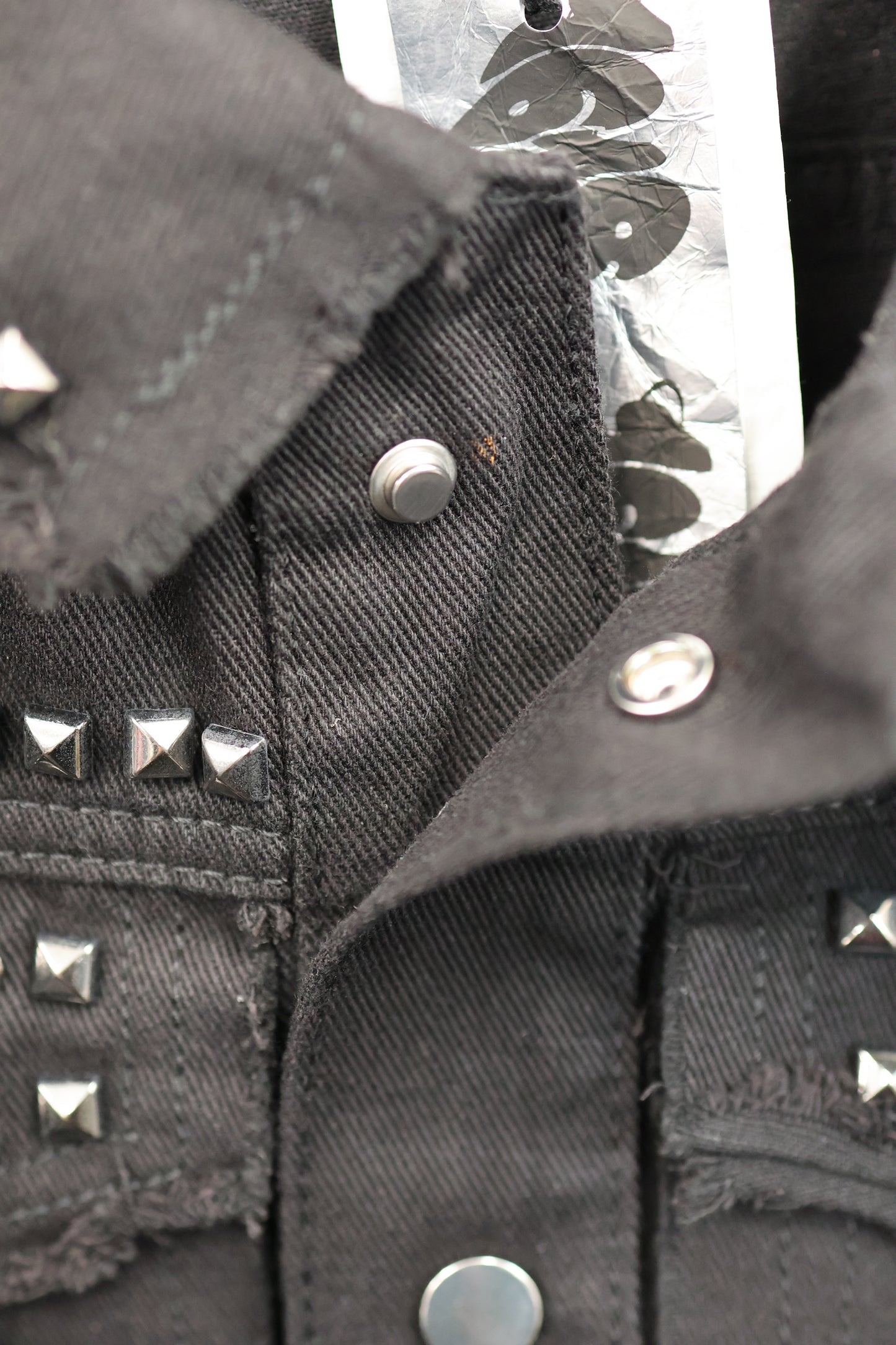 studs denim shirt A322