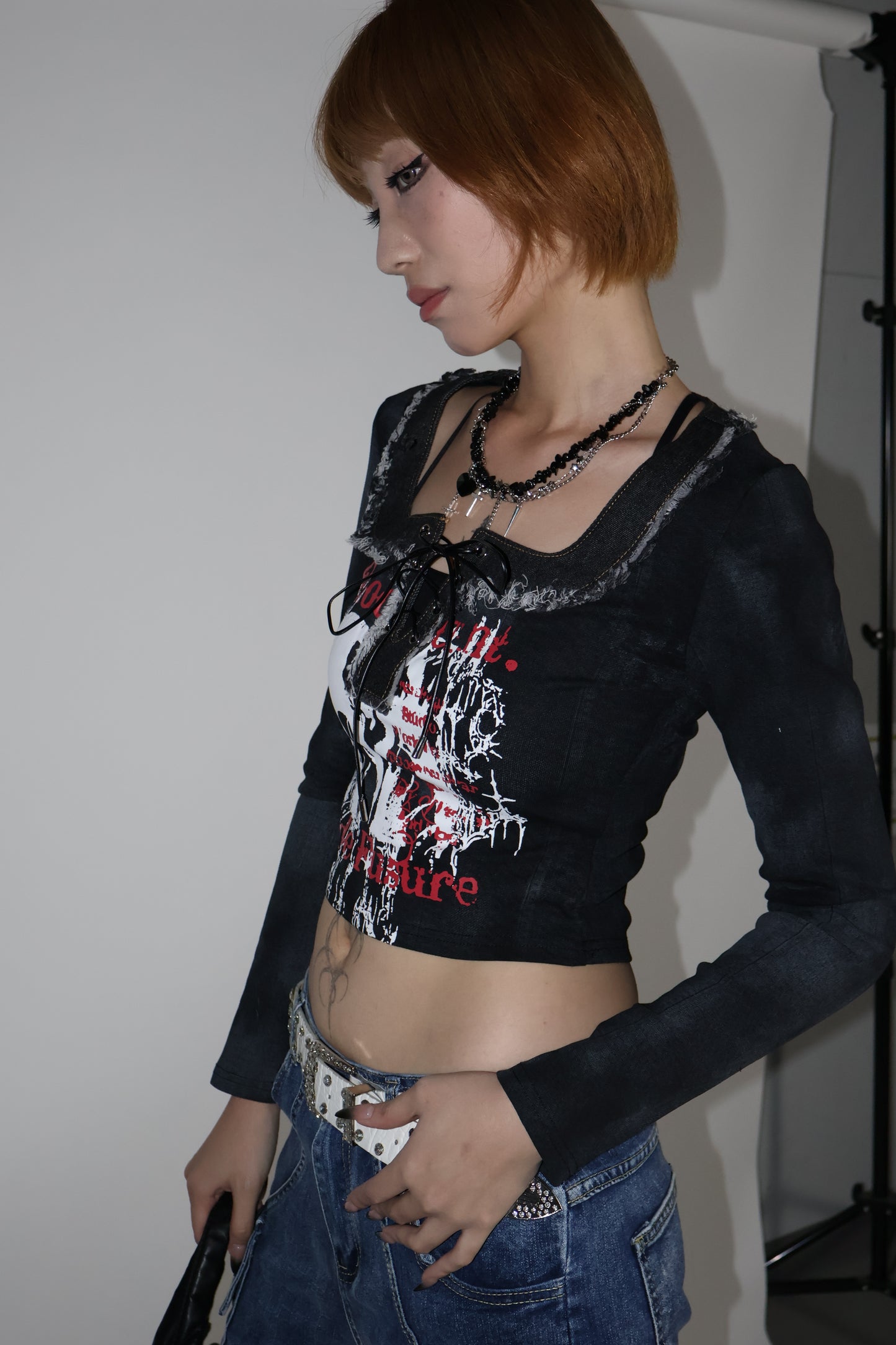 25-914 Lace Skull Top A356