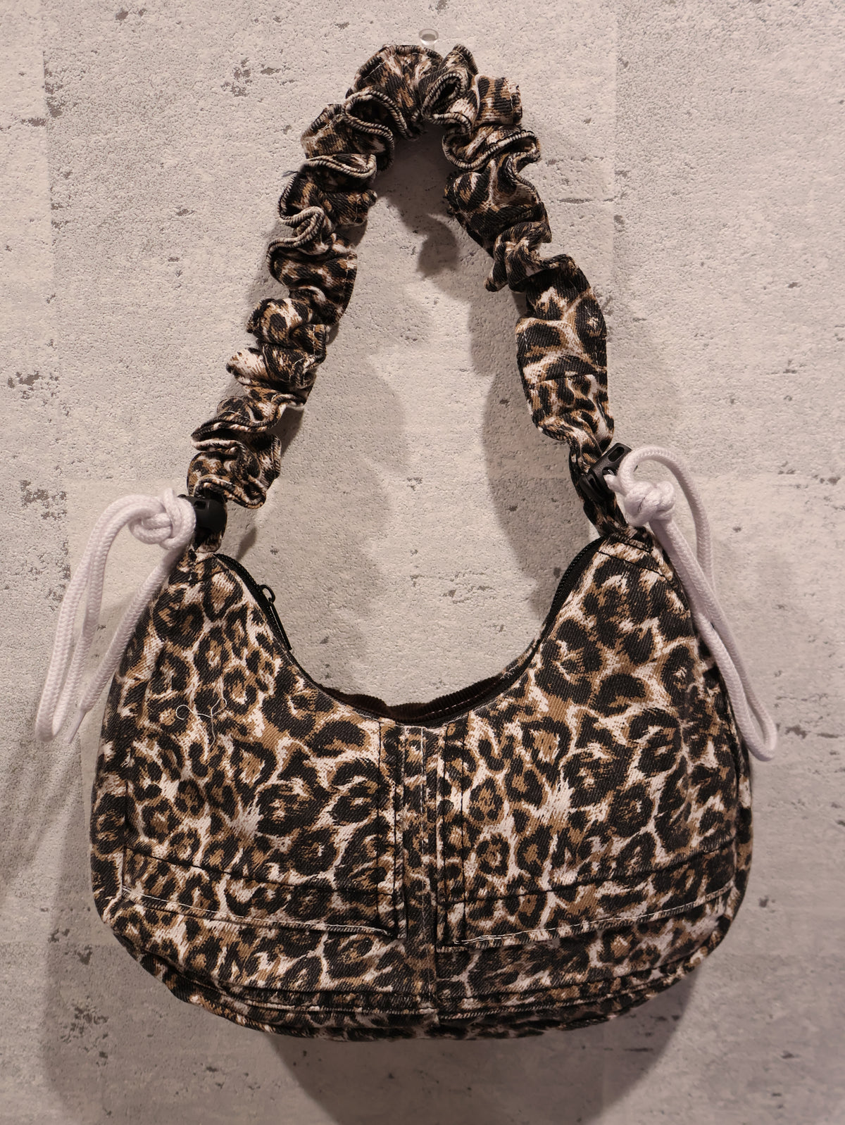1618 remake leo bag RB33