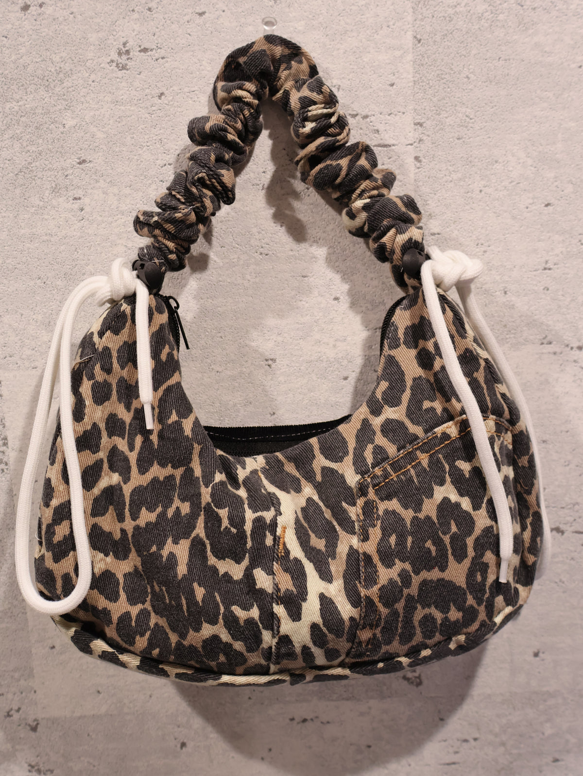 1618 remake leo bag RB36