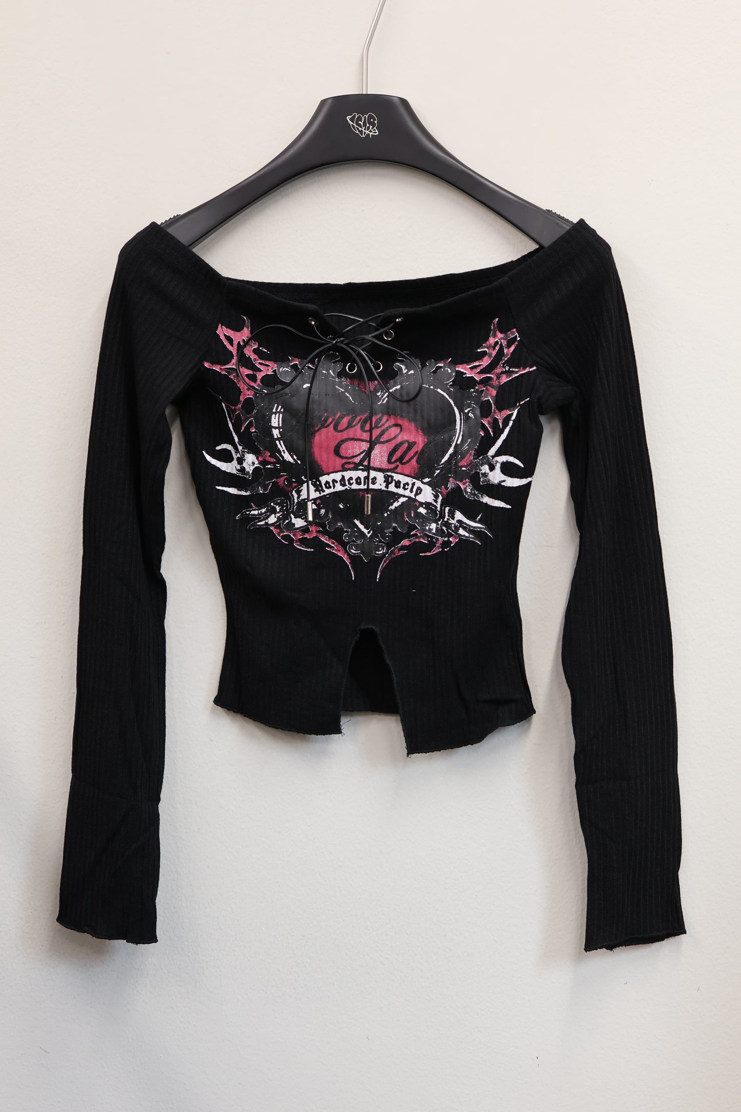 25-913 Vamp Crest Top A339