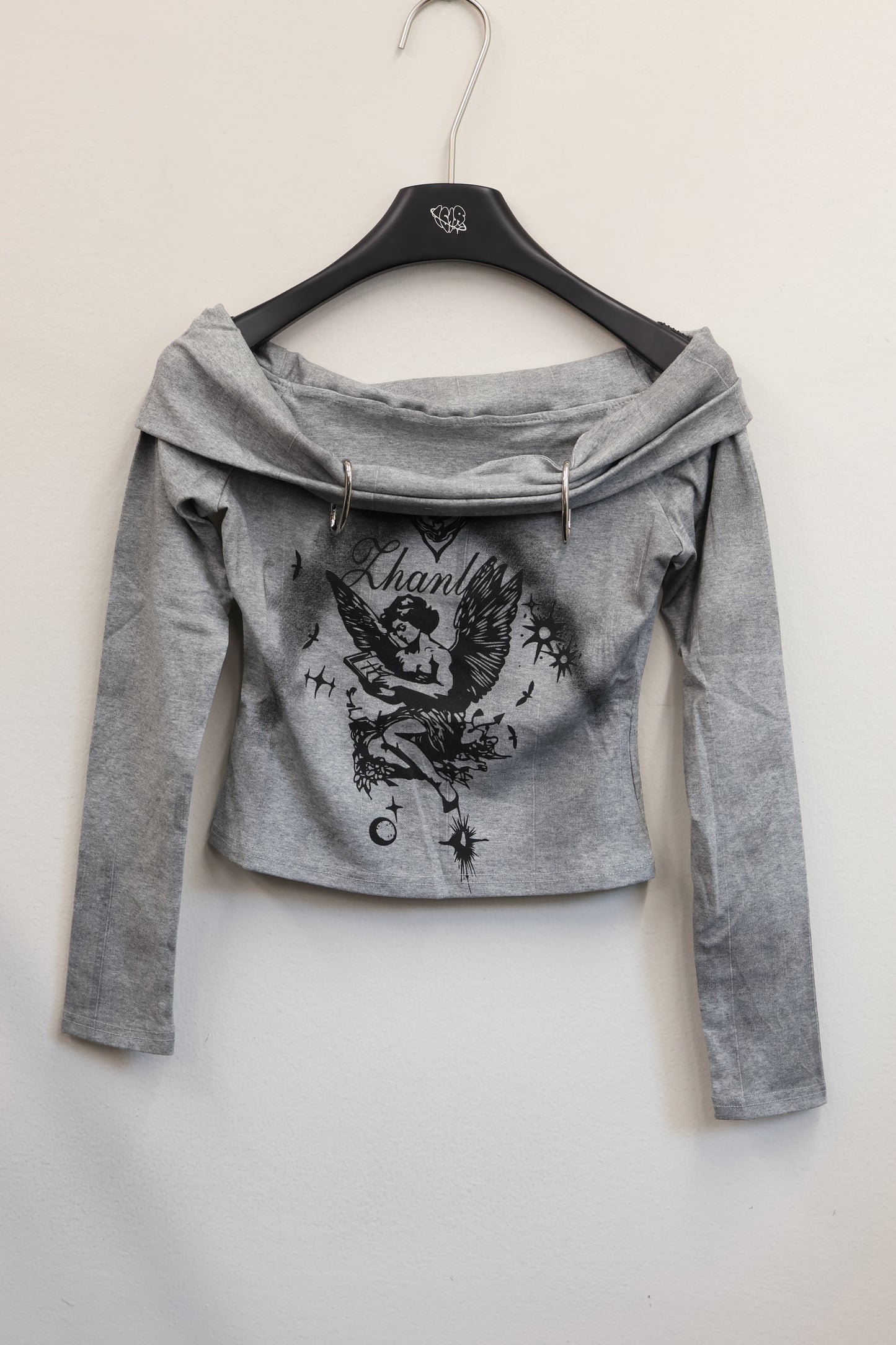 25-919 Angel Print Top A337