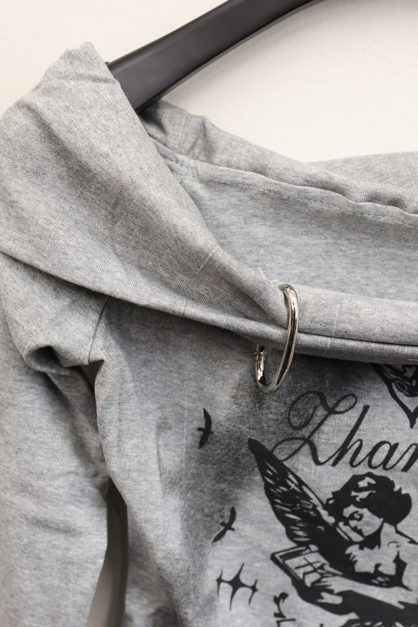 25-919 Angel Print Top A337