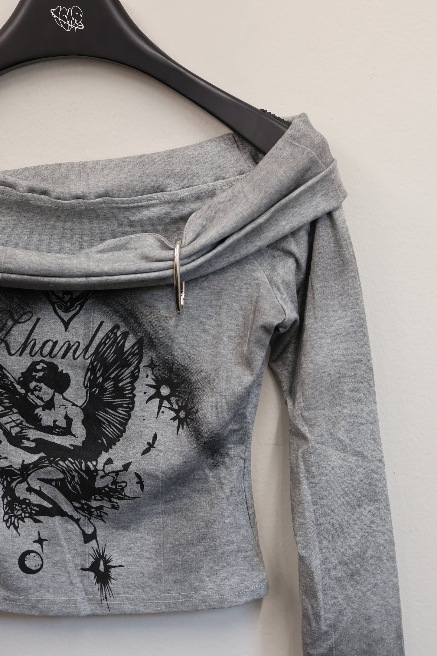 25-919 Angel Print Top A337