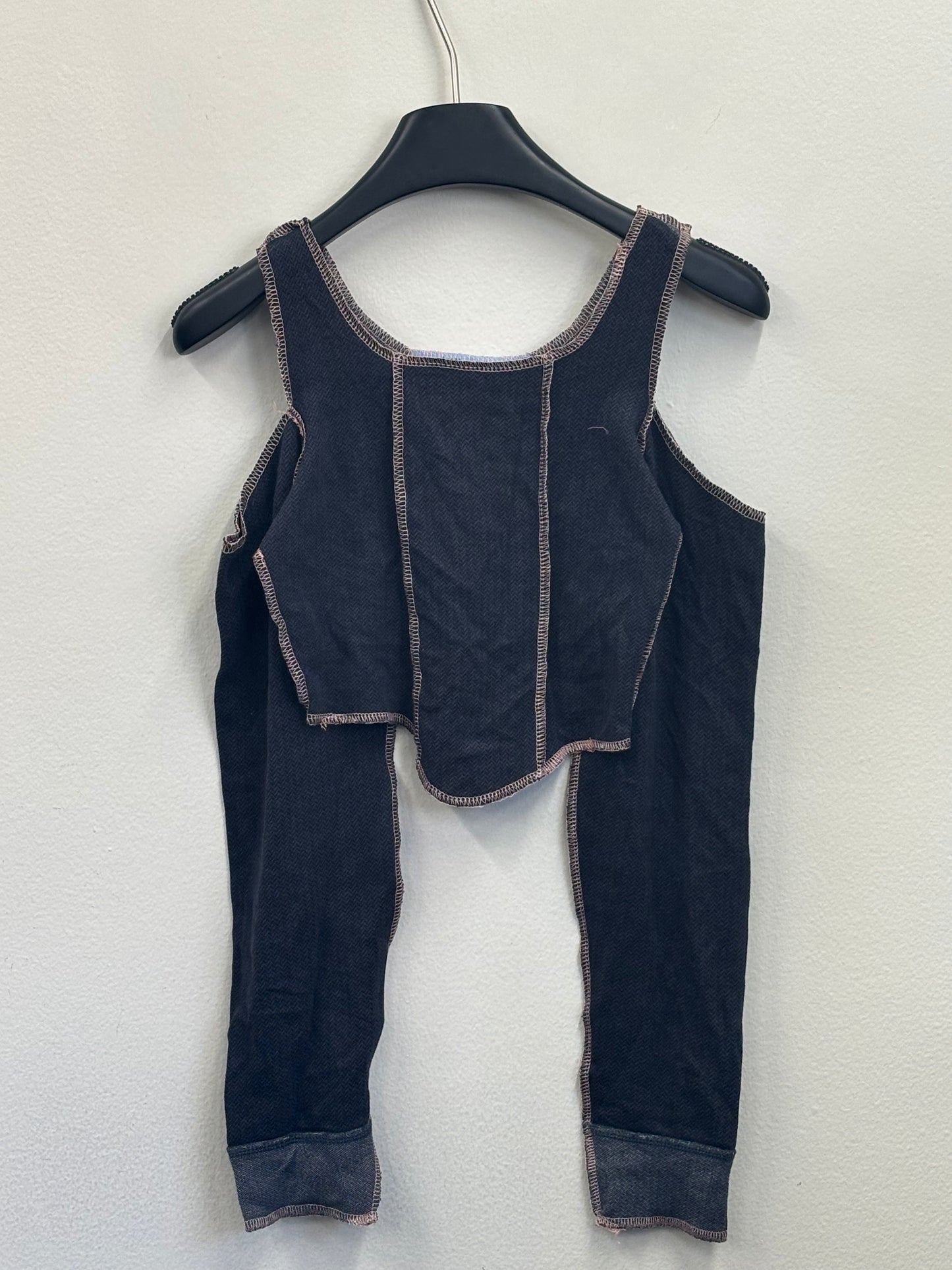 1618 remake tops_R764