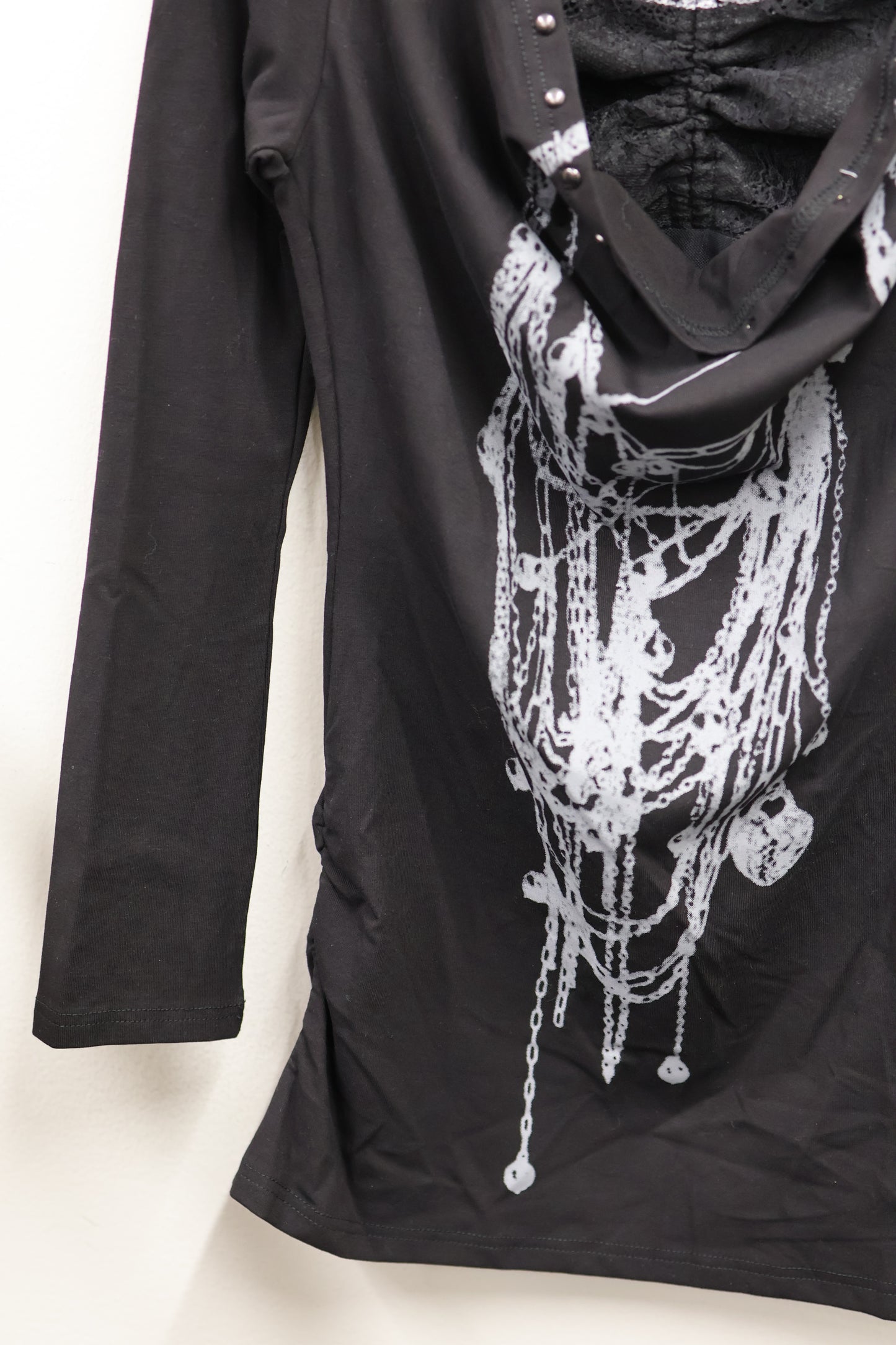 25-942 Chain Cross L/S A345