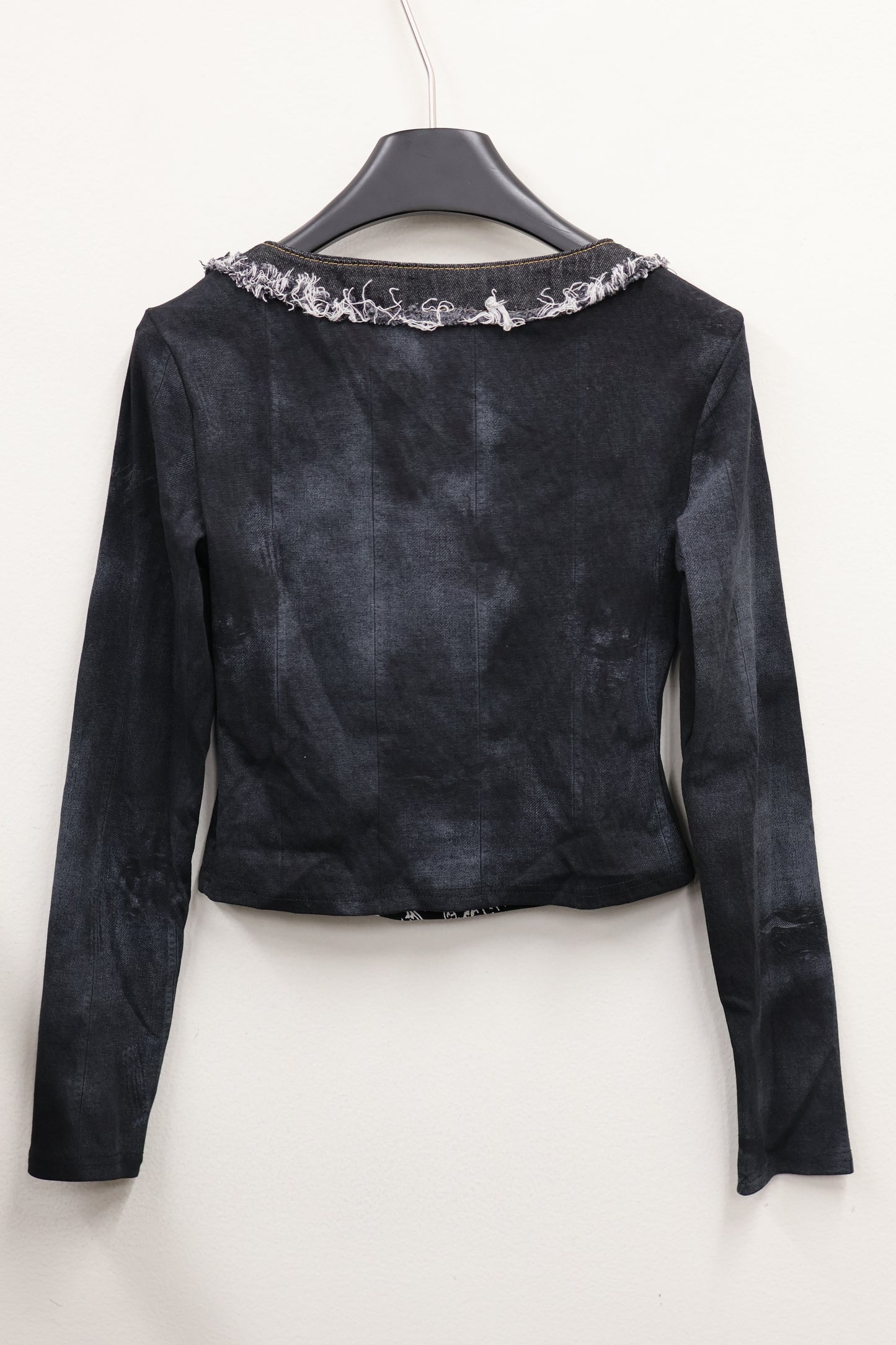 25-914 Lace Skull Top A356