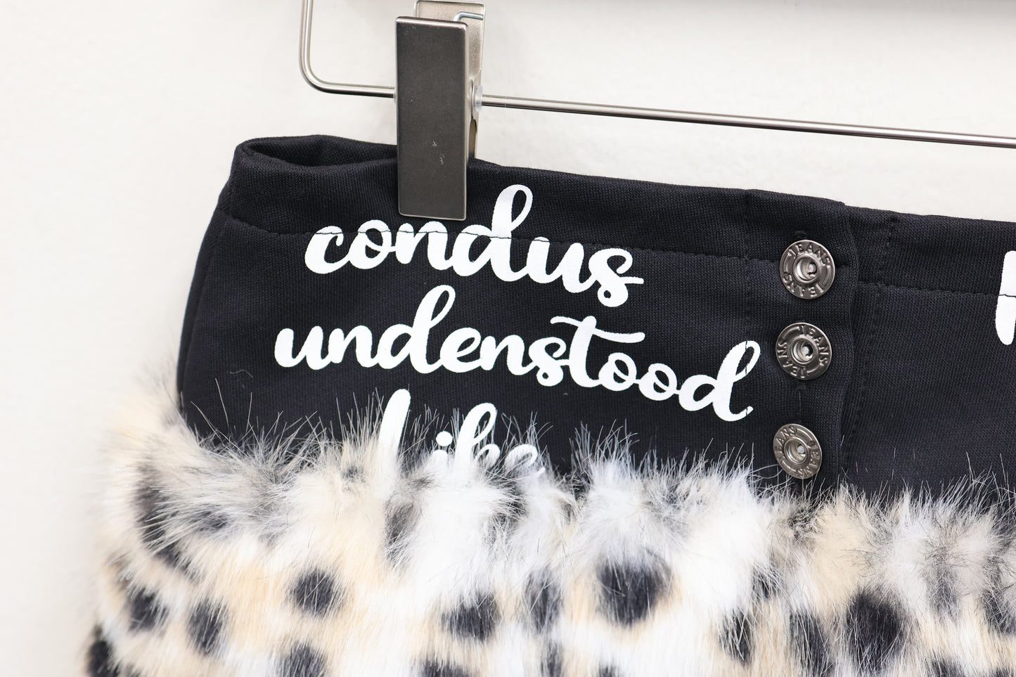 25-915 Wild Fur SkirtA353