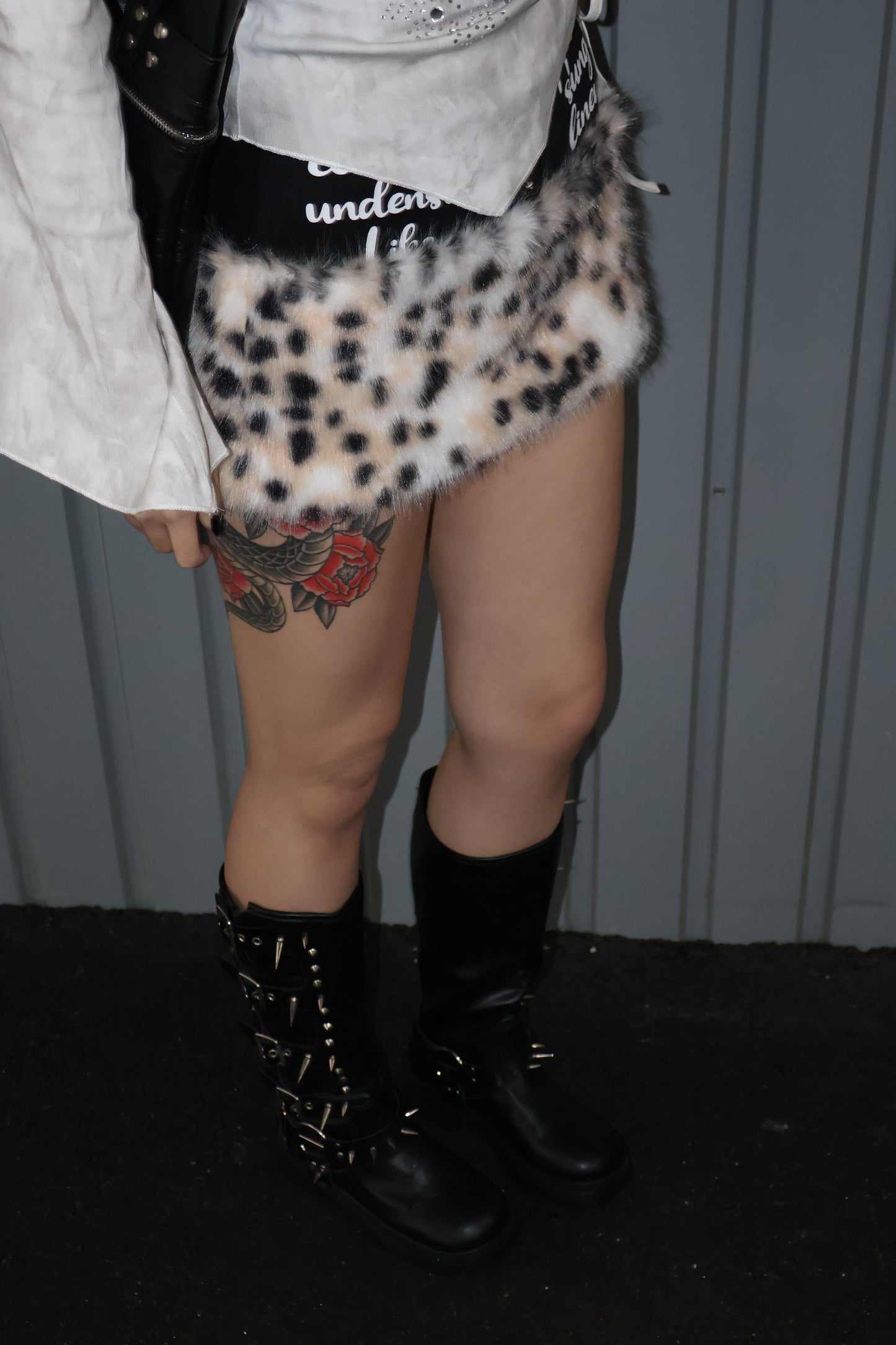 25-915 Wild Fur SkirtA353