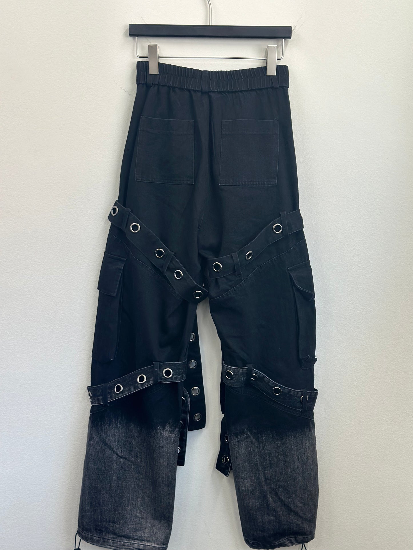 Multiplexbeltpants A6