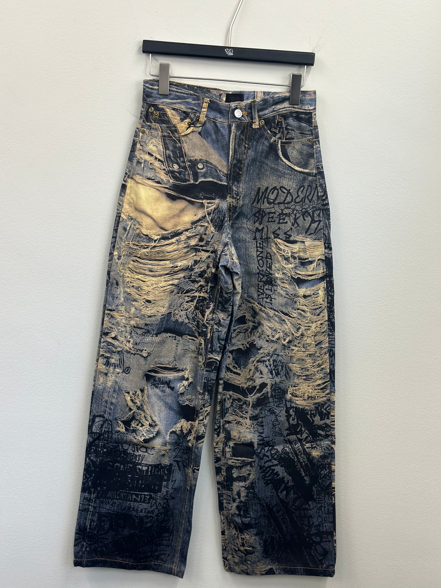 damage print denim A8