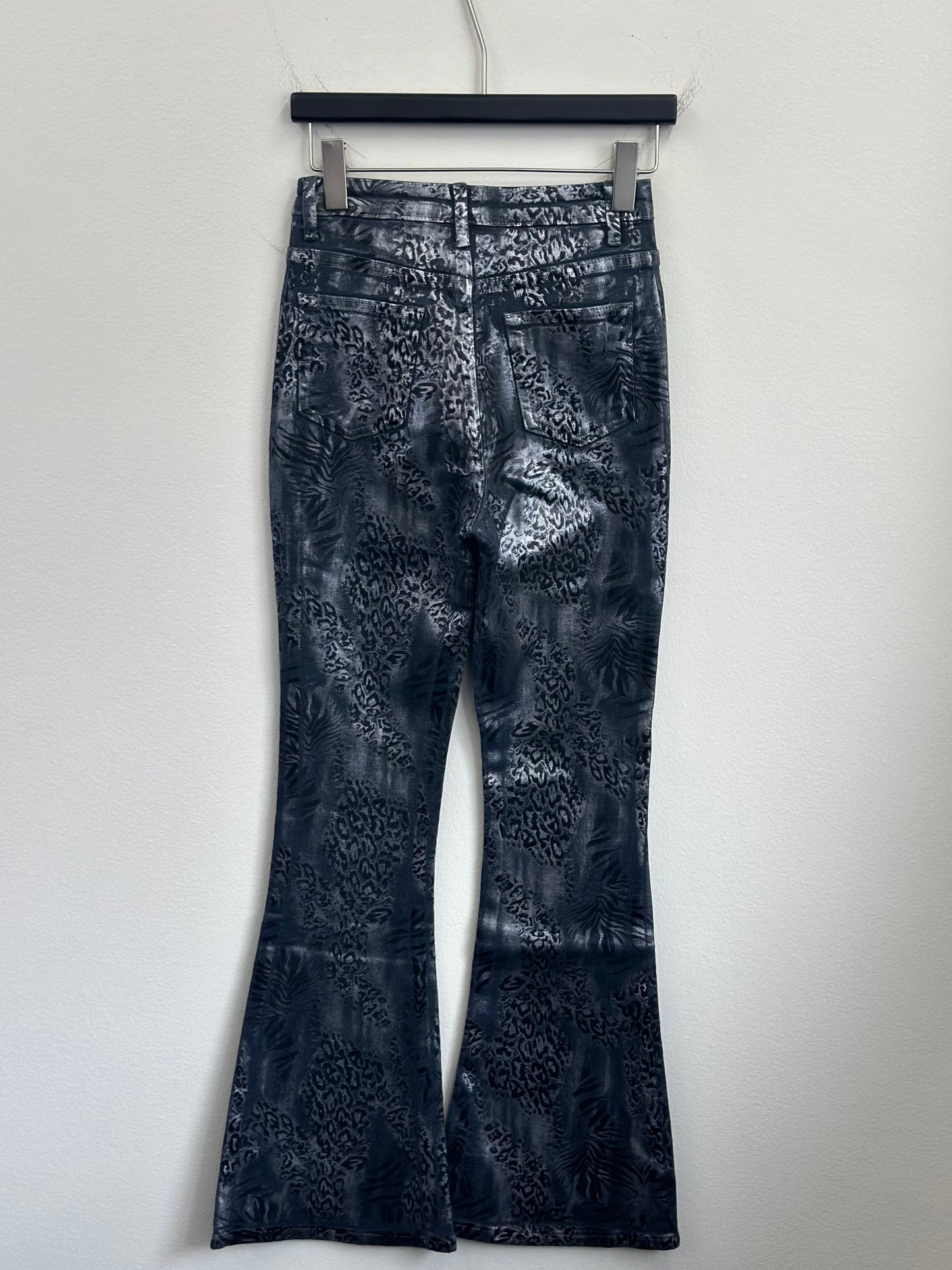 animal court denim A21