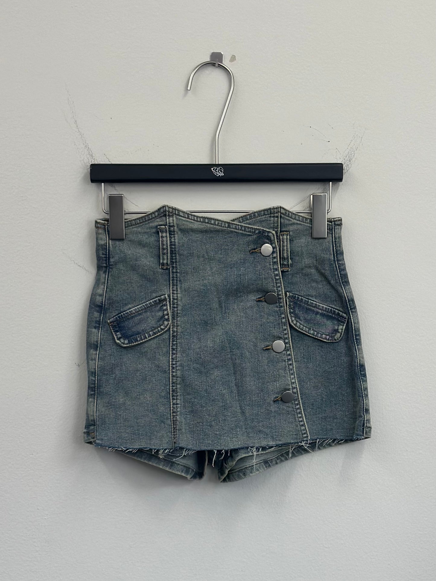 botann denim skirt A41