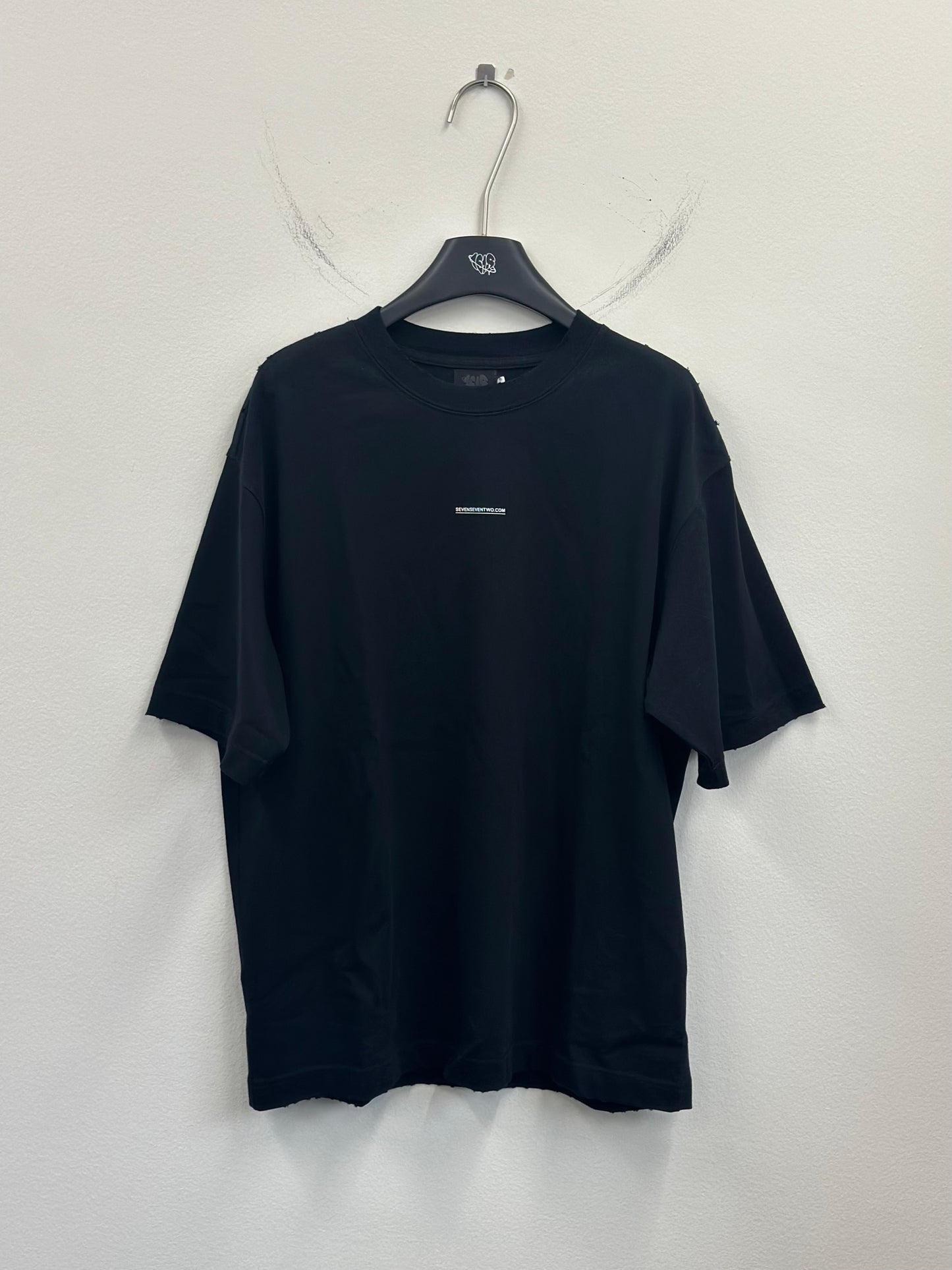 old english tee A53