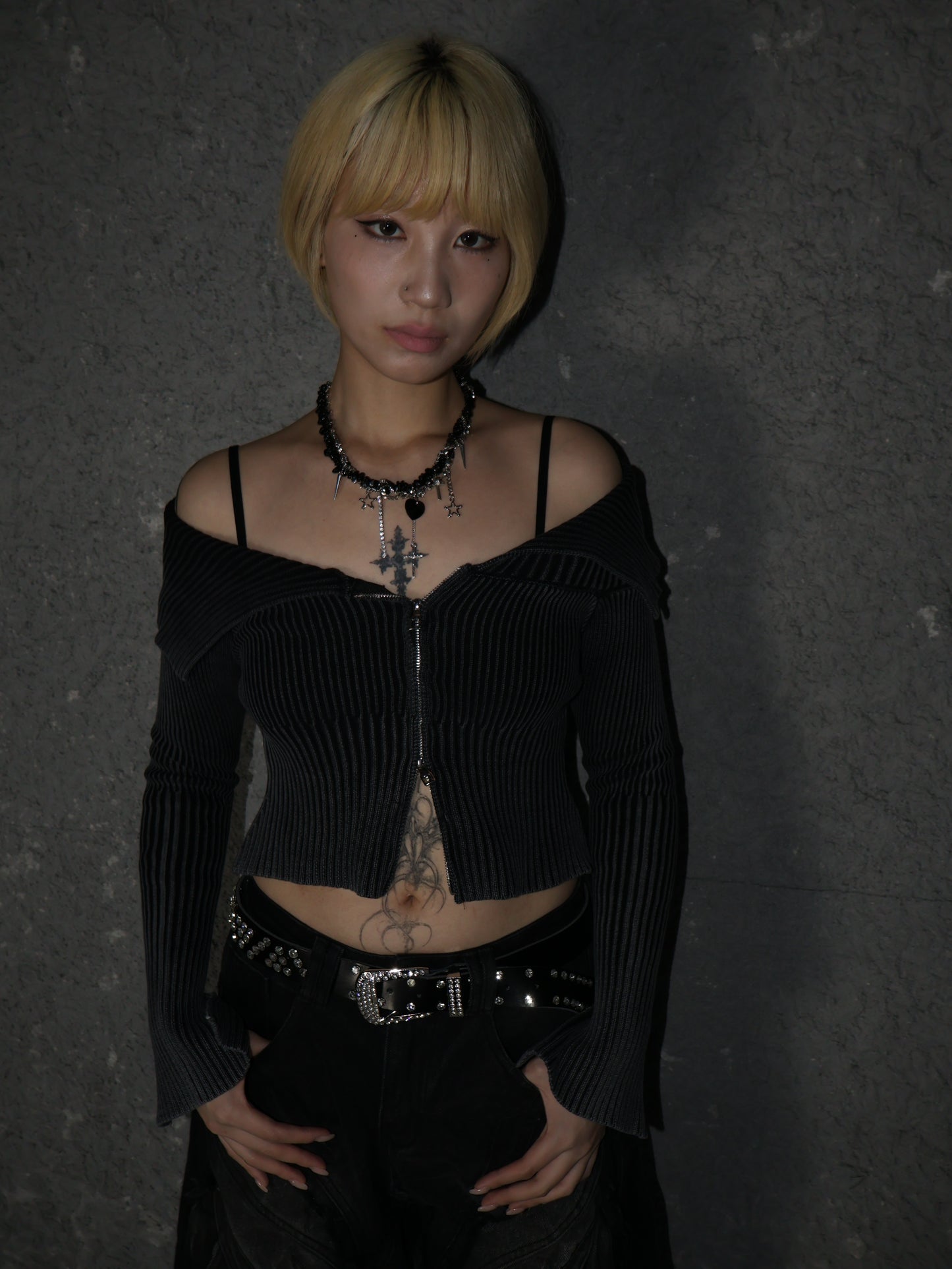Cinder Zip Top A494