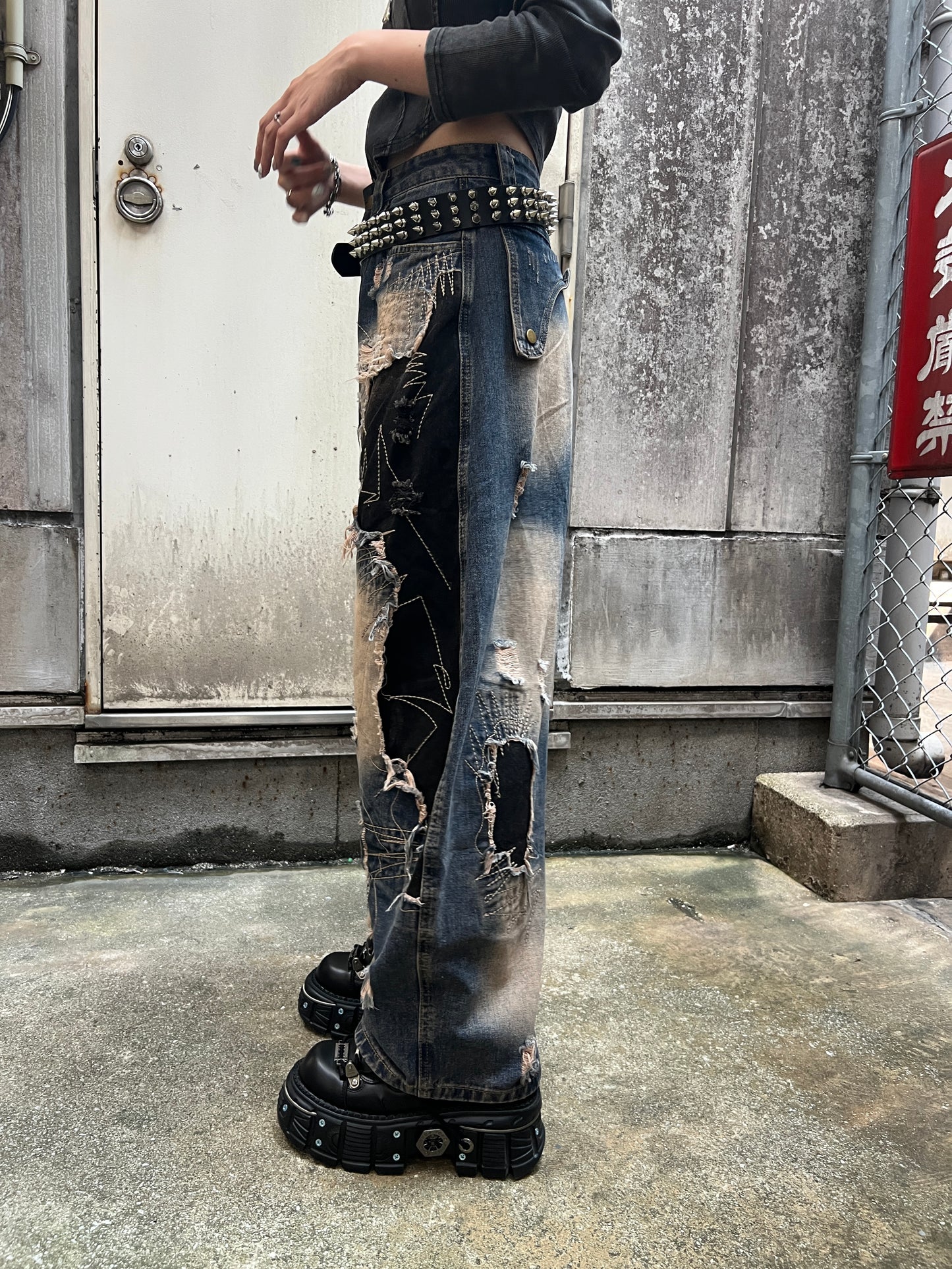 Ruin Cross Denim A273