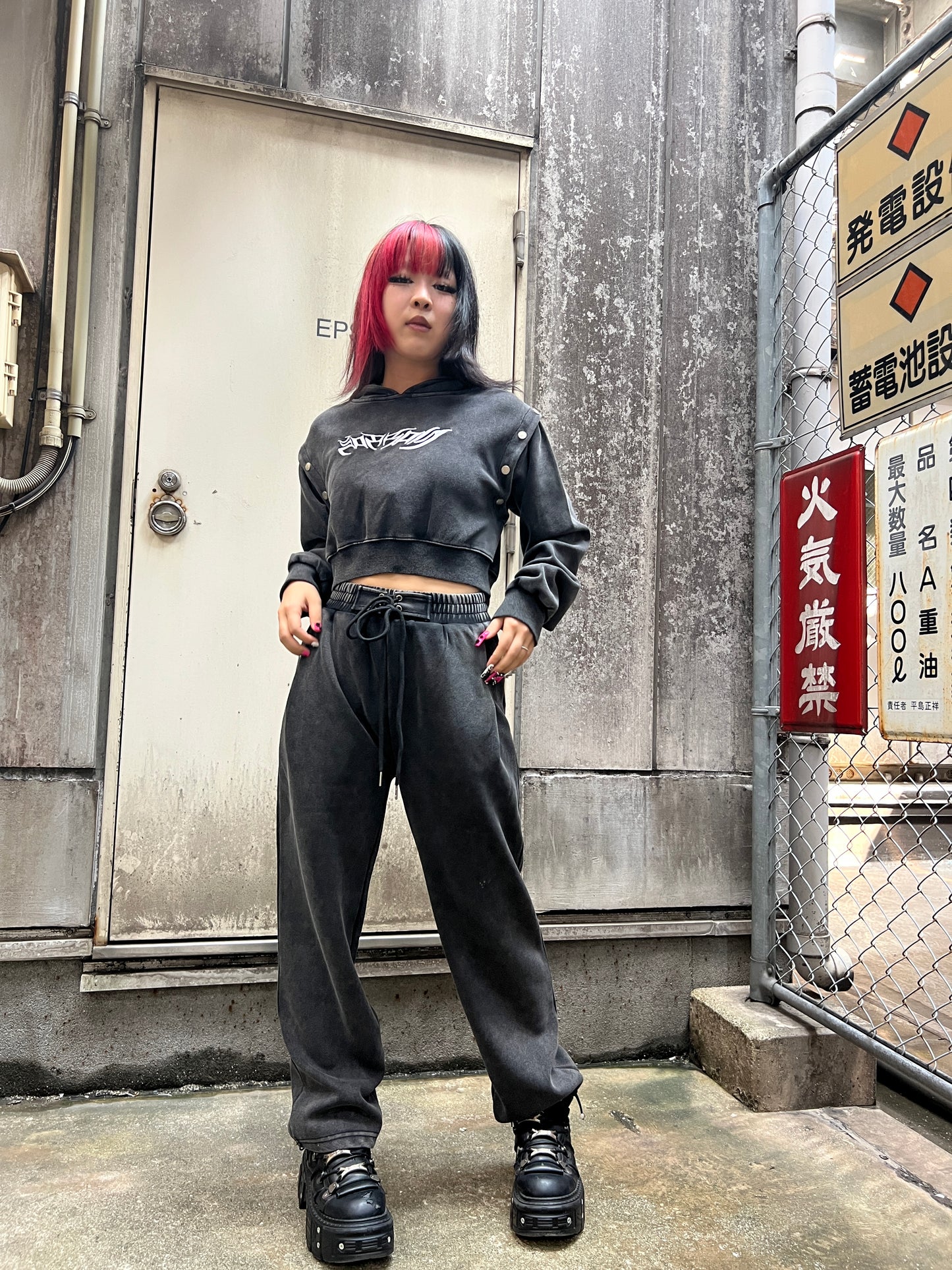 Carbon Crop Hoodie A309