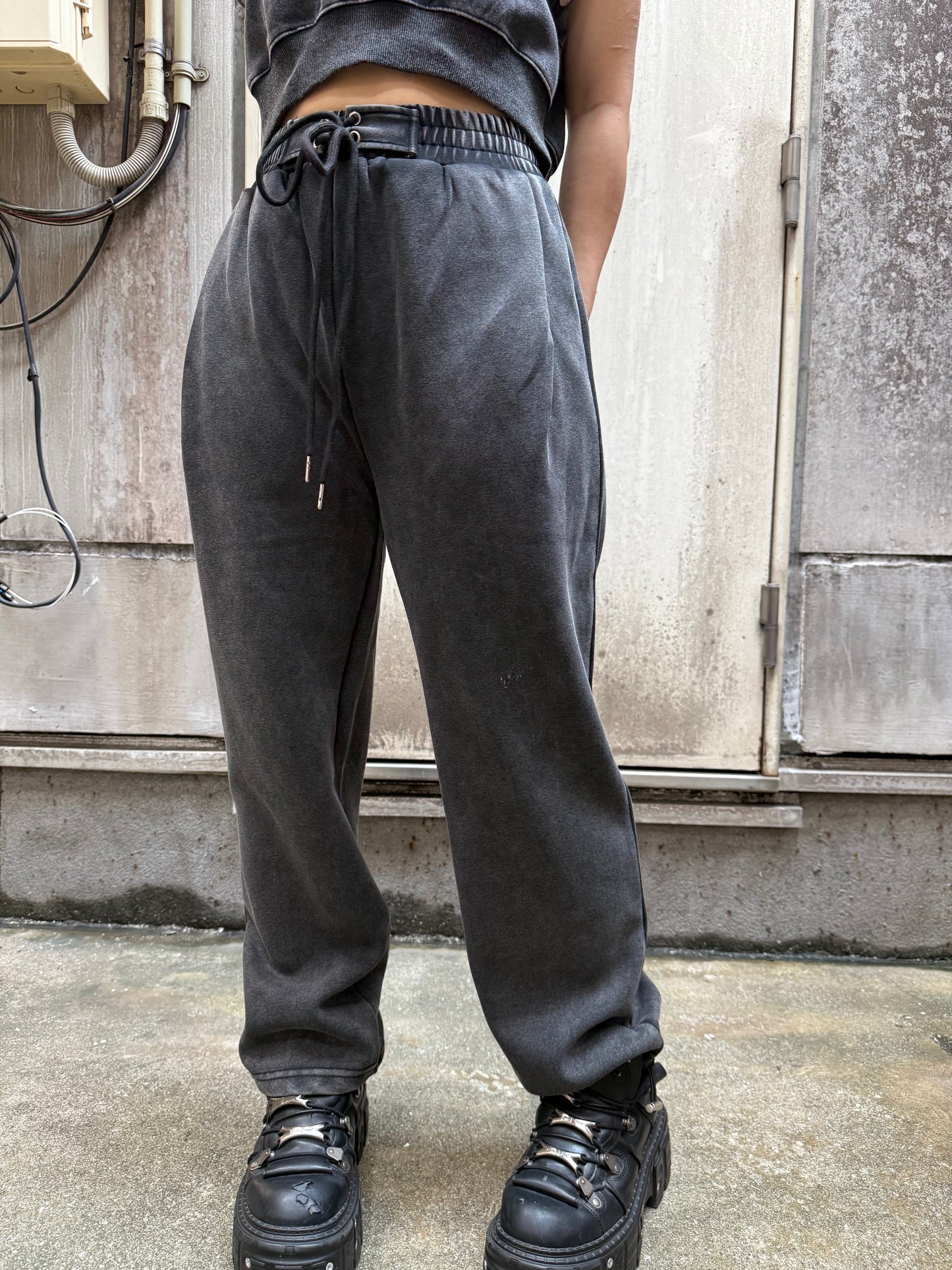 Coal Wide Pants A280