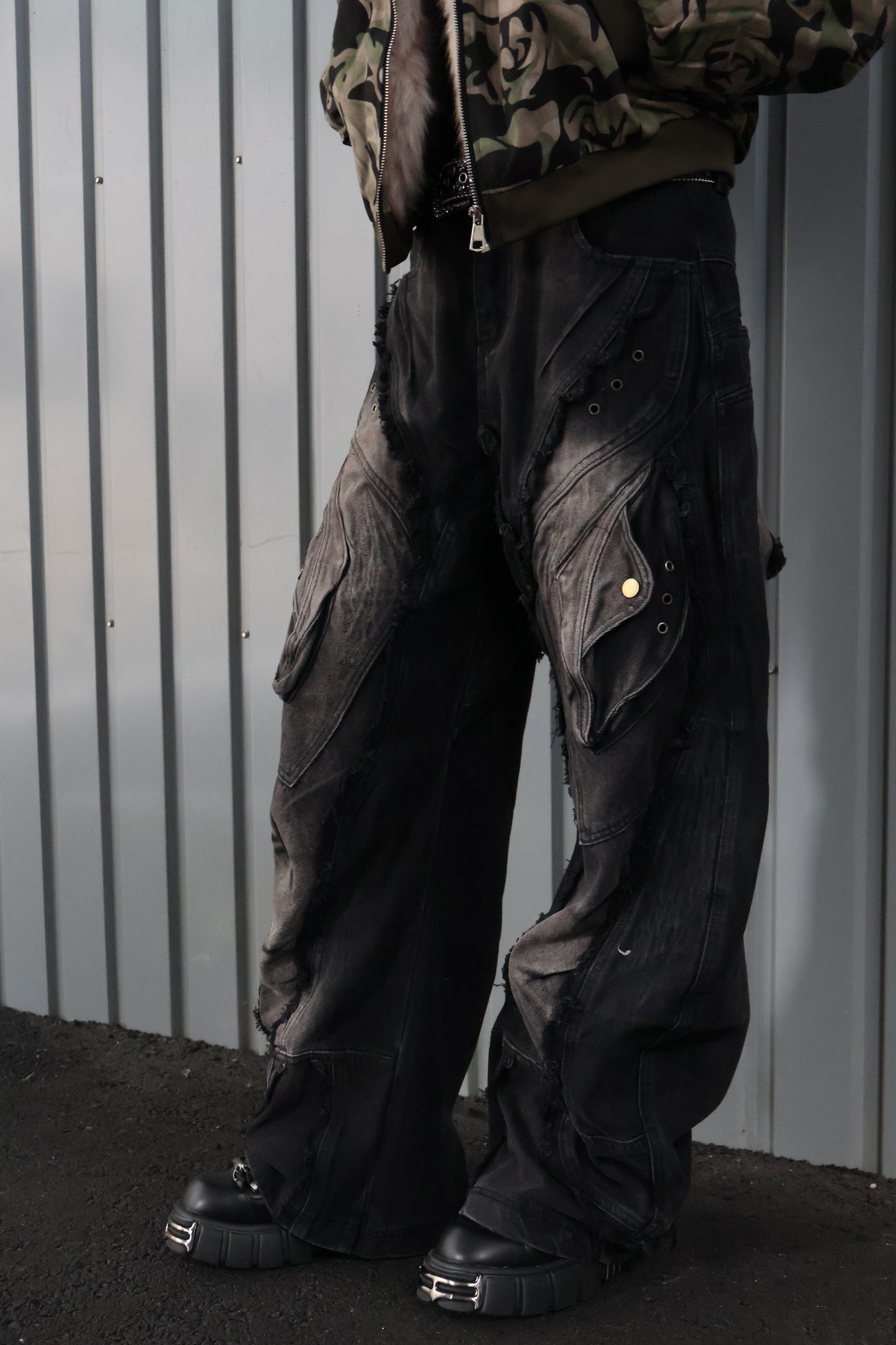 Ruin Cargo denim A415