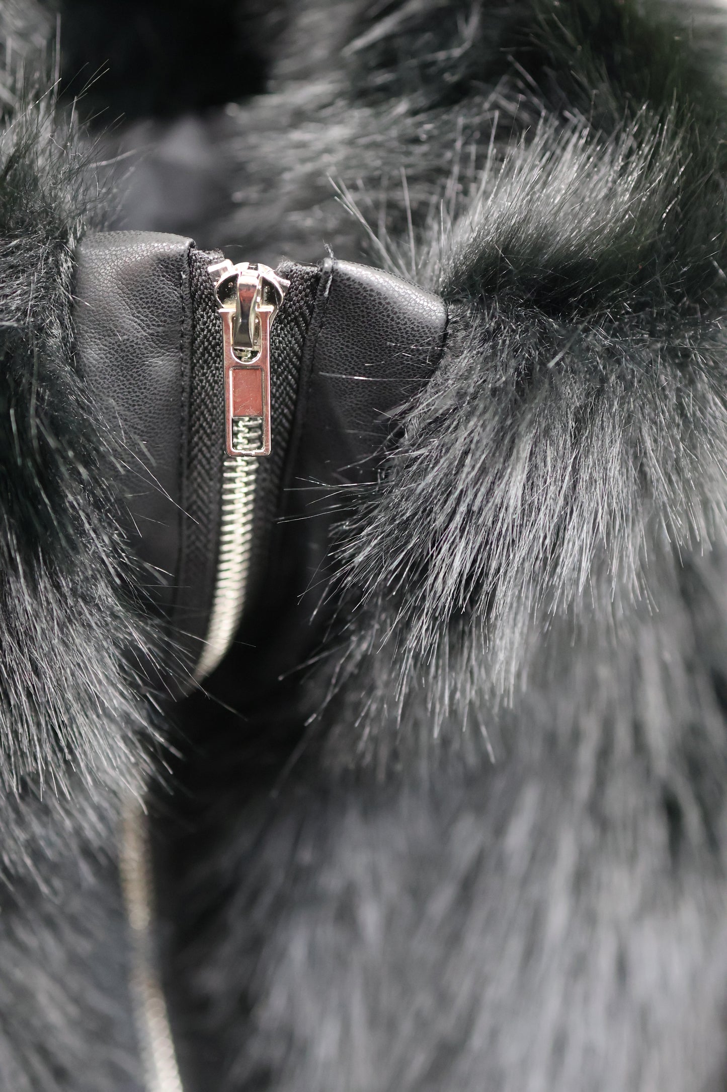 25-921 Snow Fur Coat  A334