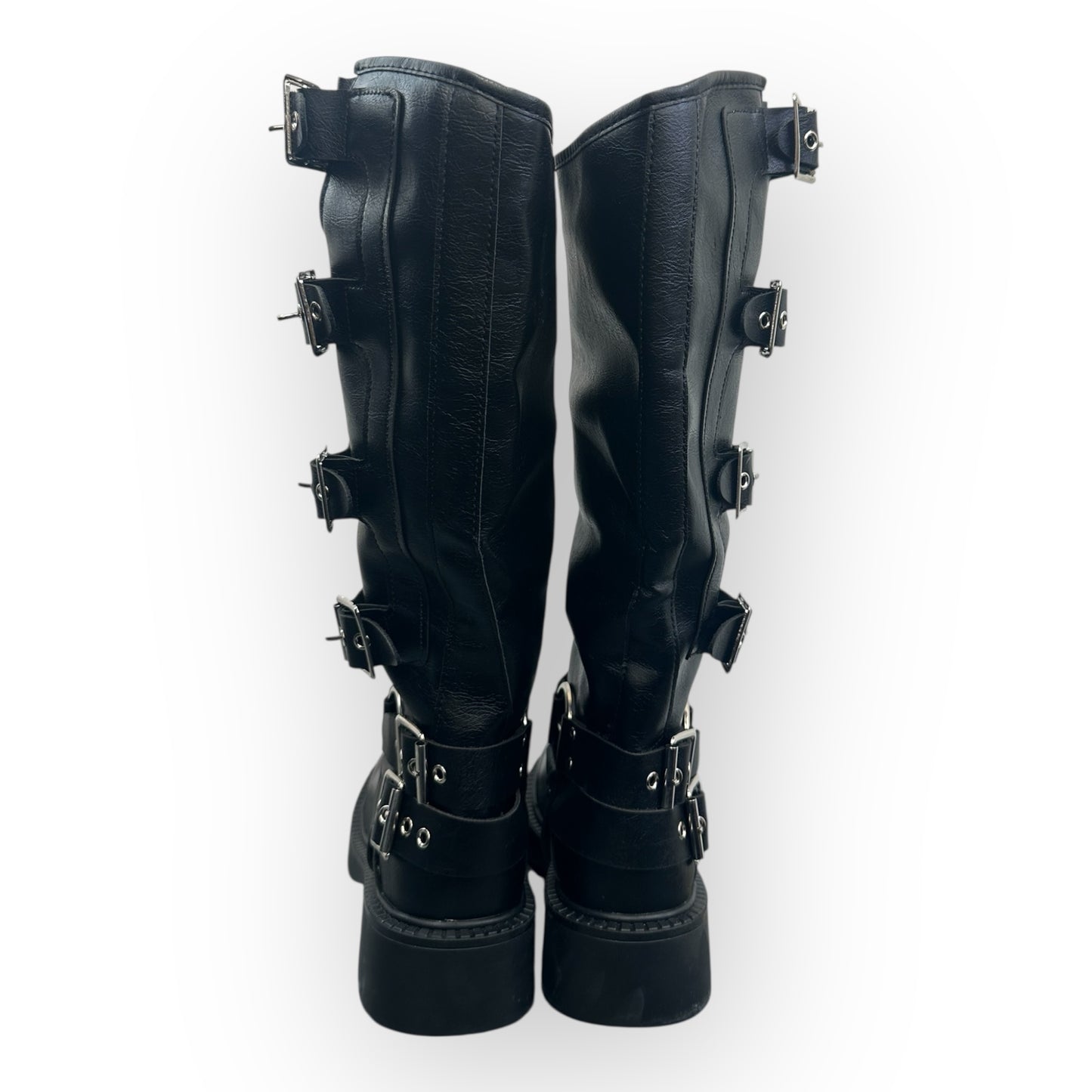 buckle long boots S8