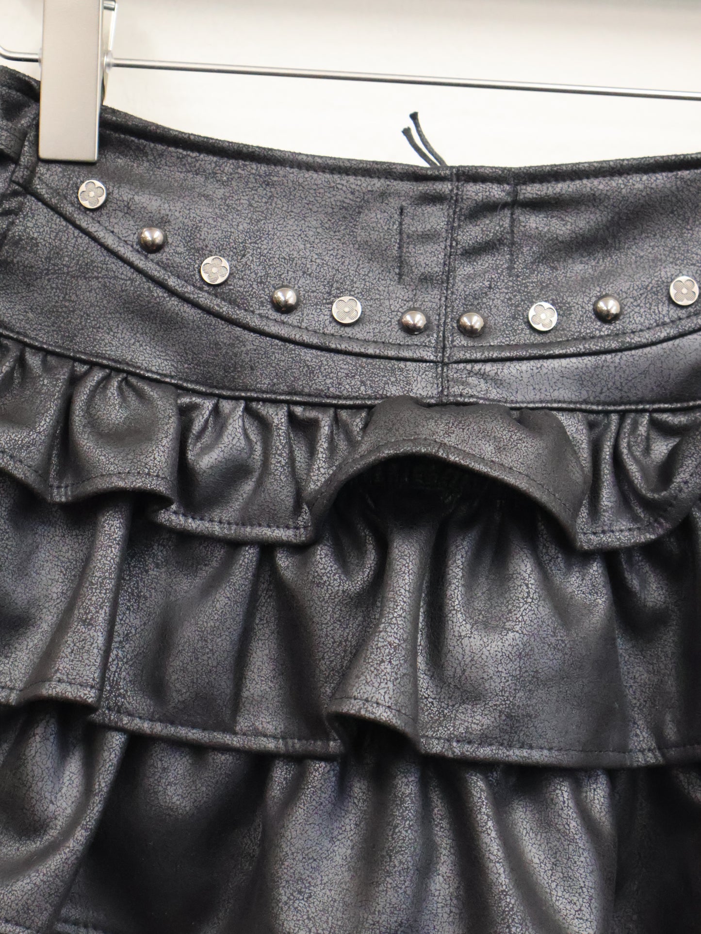 Ruffle Leather Skirt A490