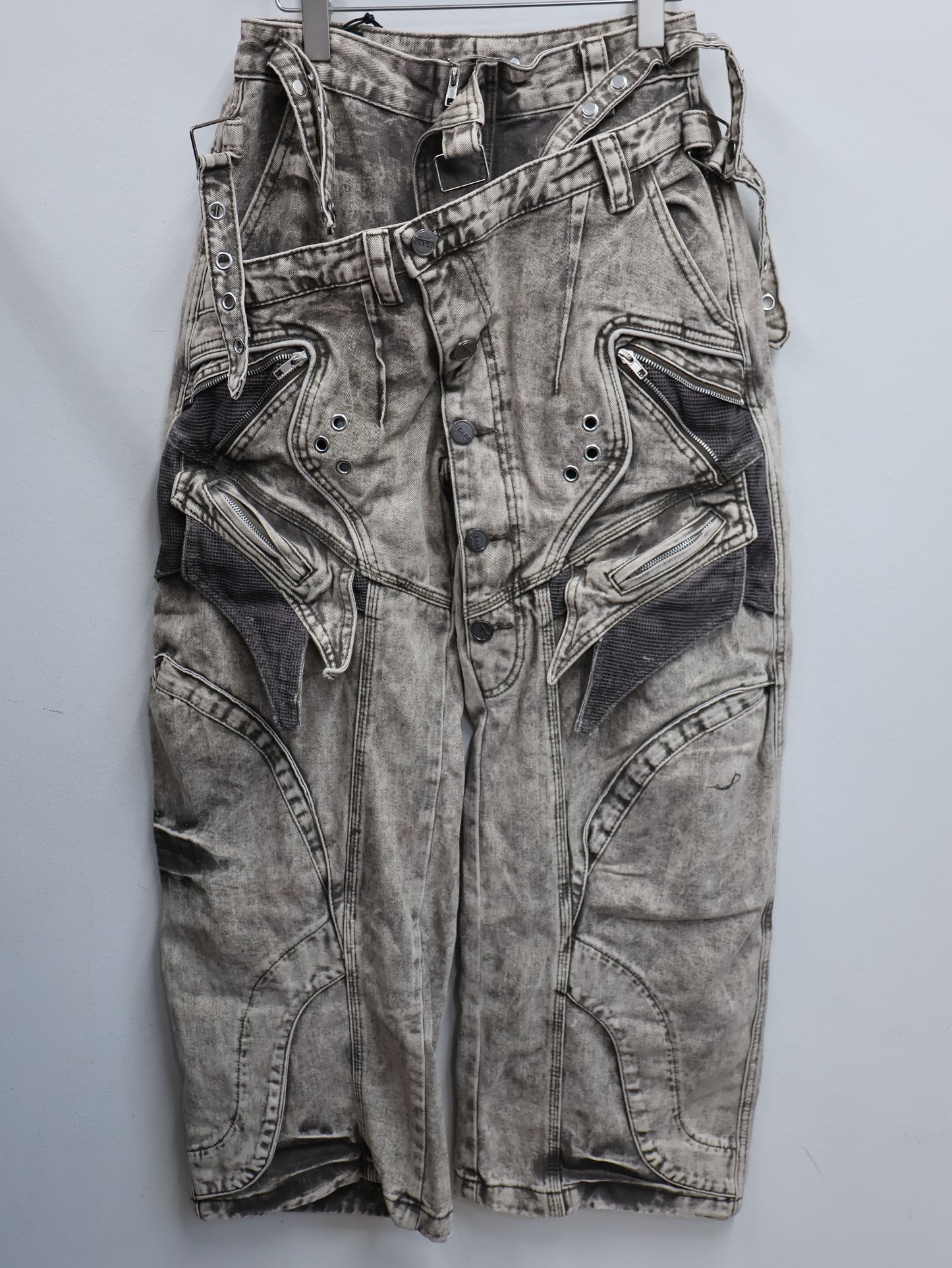 Dust Cargo Pants A526