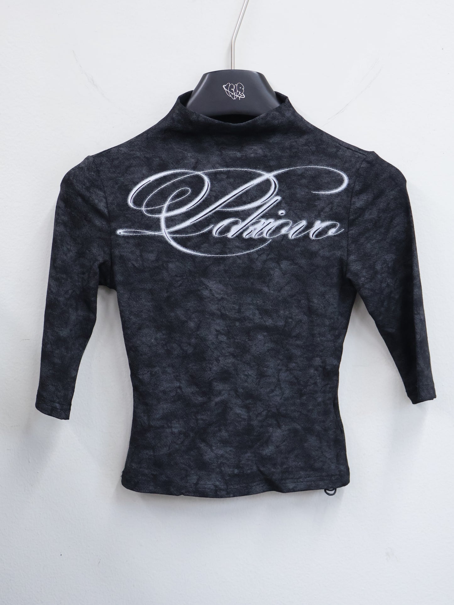 Dust Long Sleeve A517