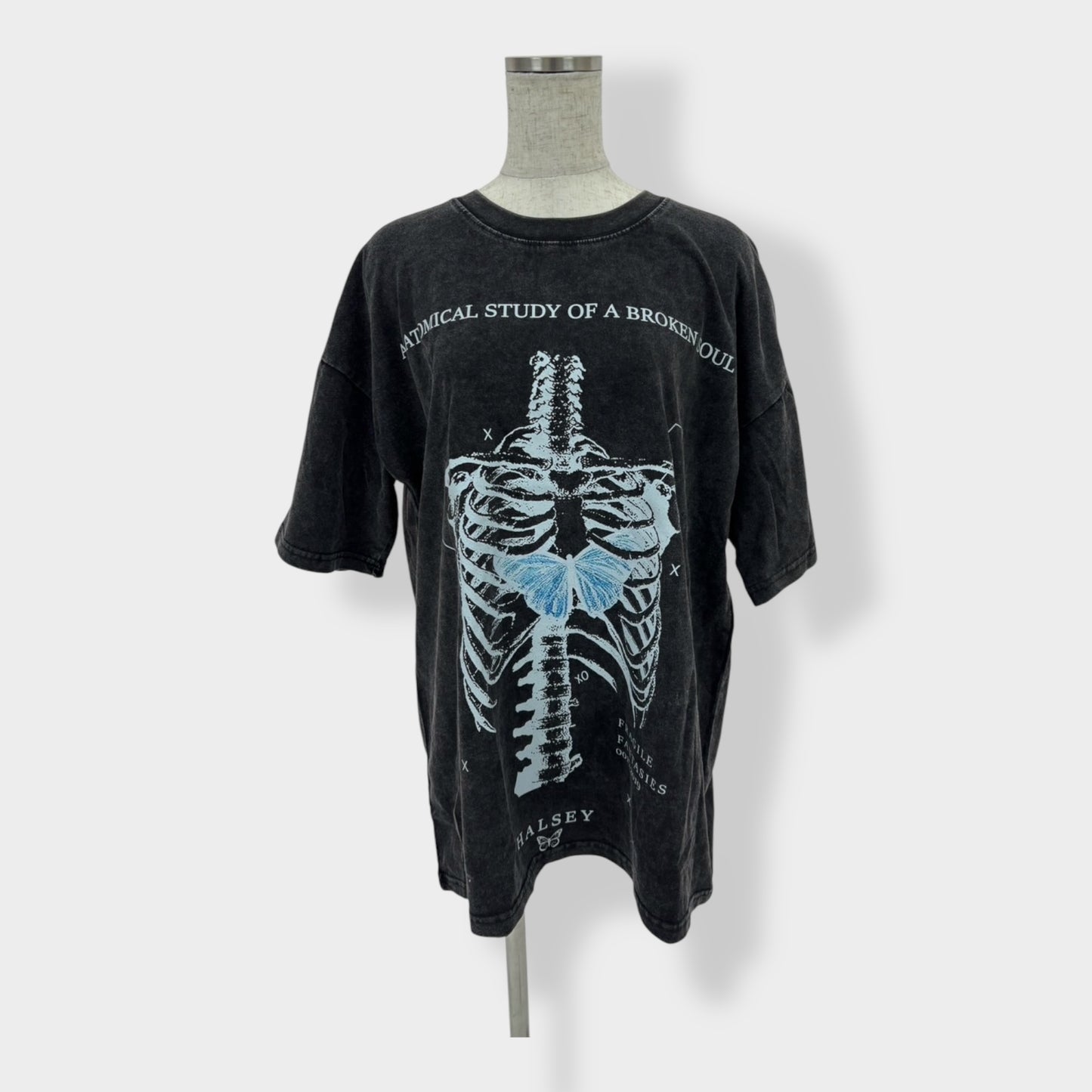 butterfly born tee A182