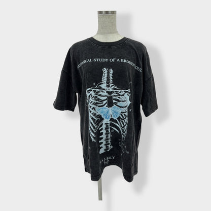 butterfly born tee A182