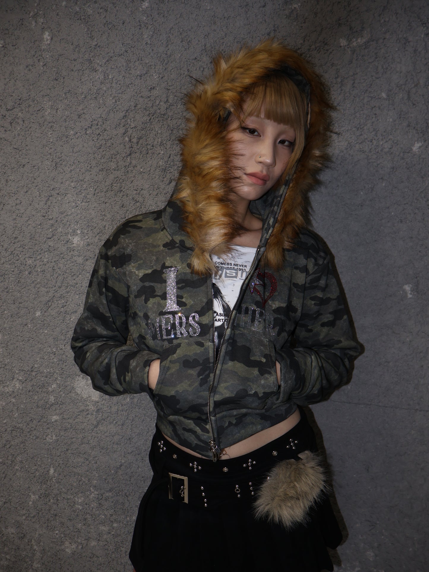 25-904 Fuzzy Camo hoddie A450