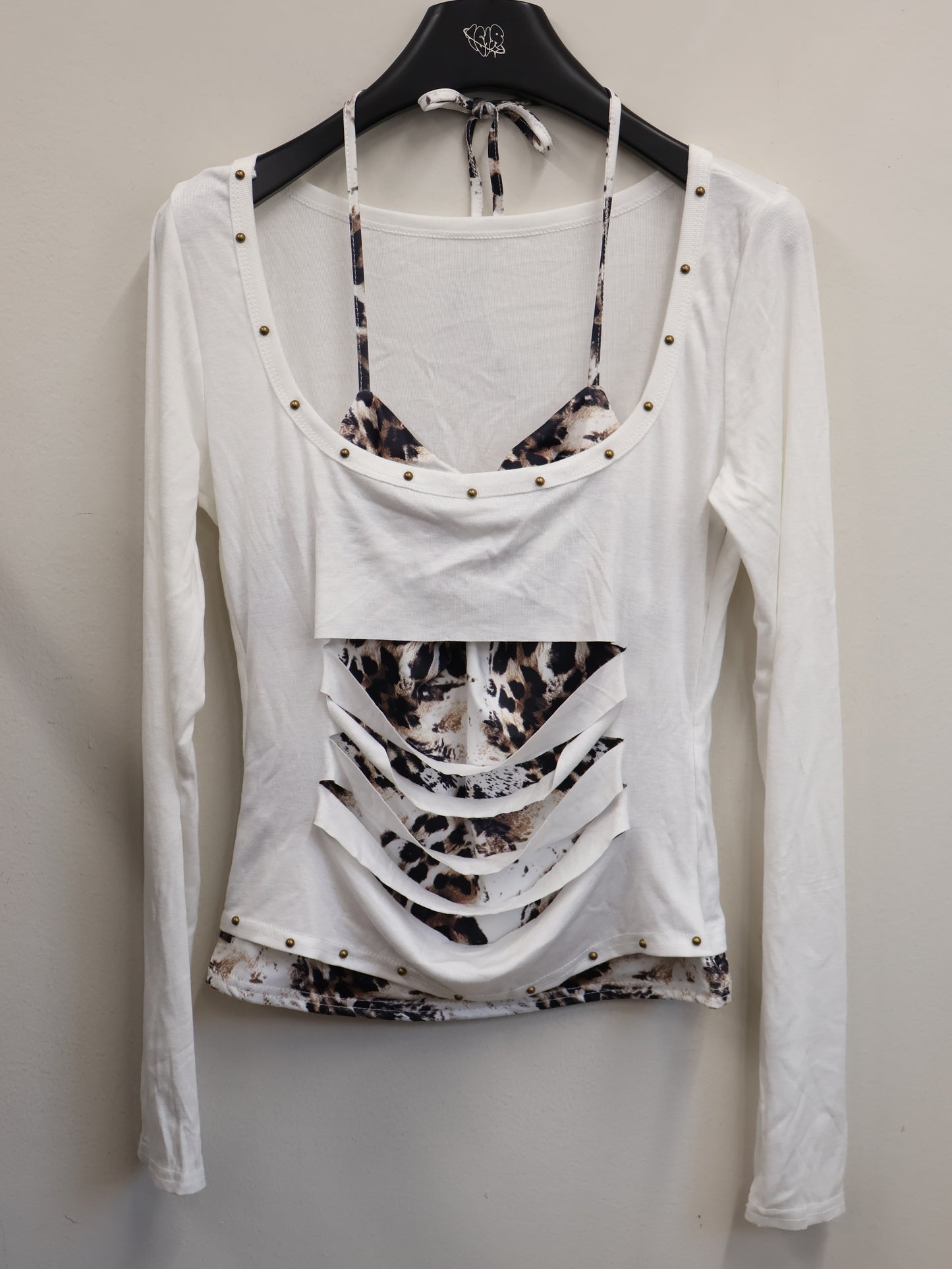 Rift Cutout Top A483