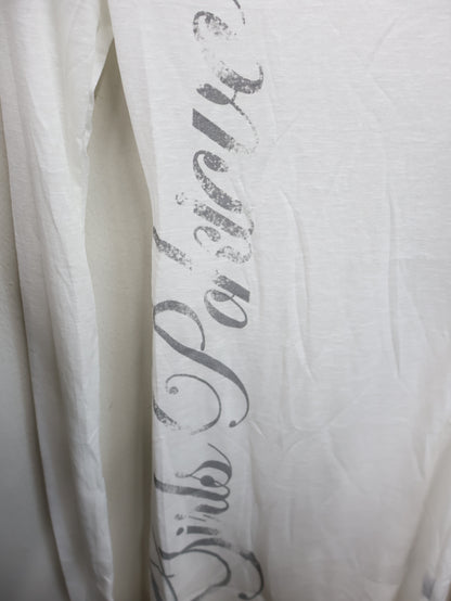 Script Long Sleeve A536