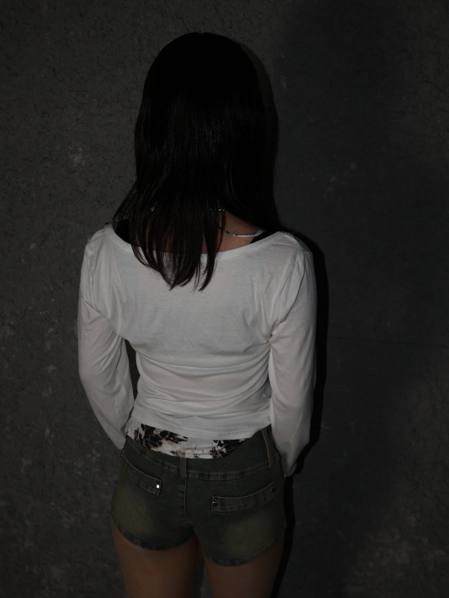 Rift Cutout Top A483