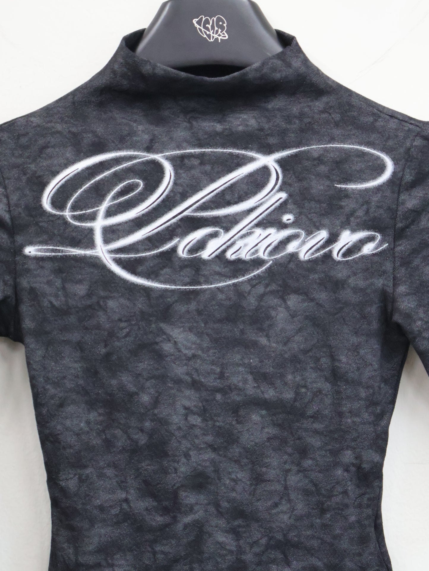 Dust Long Sleeve A517