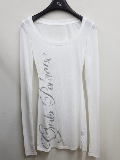 Script Long Sleeve A536