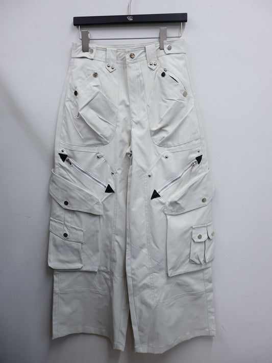 Gear Zip Cargo Pants A524