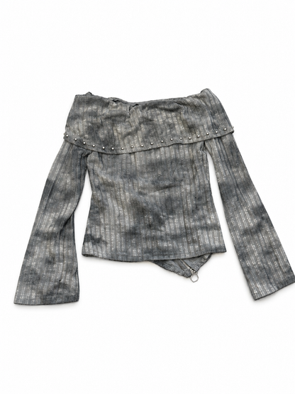 Graffiti Stud Top A673